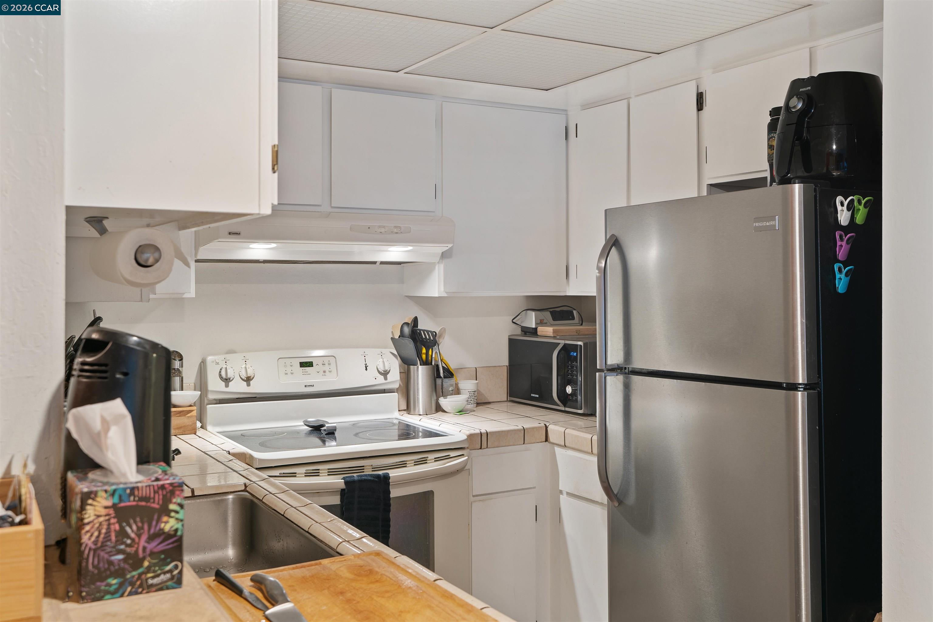 Photo #9: 41125810 Listing: Photo #9