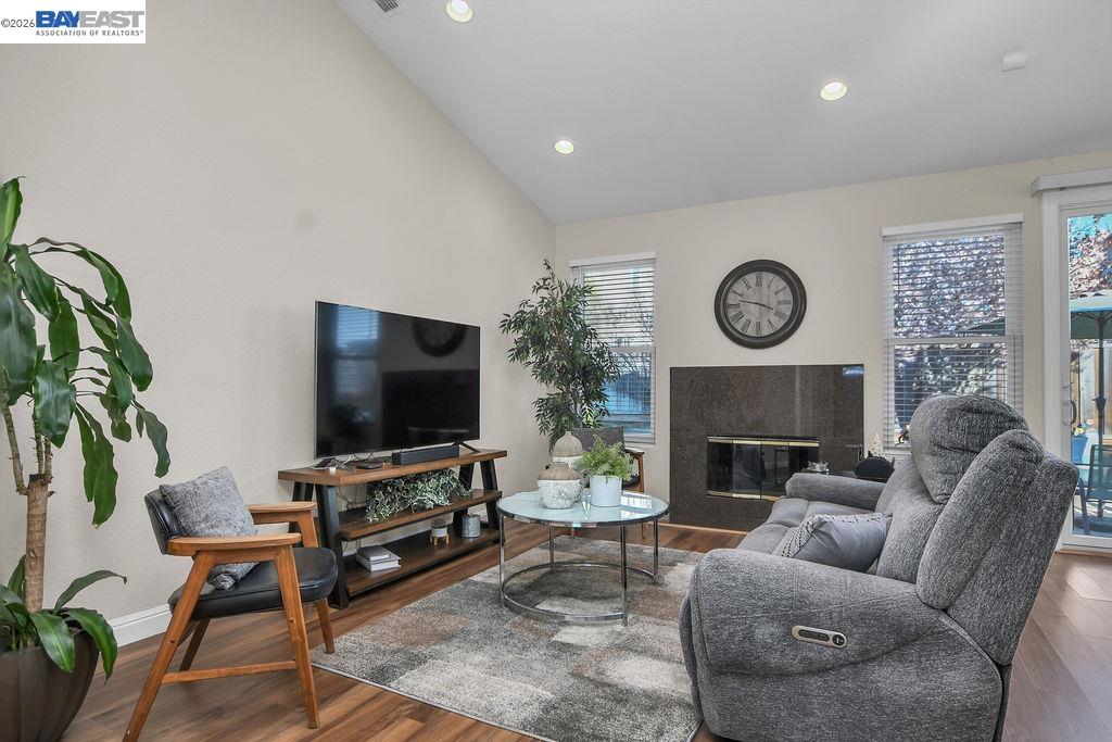 Detail Gallery Image 8 of 32 For 4876 Trenton St, Oakley,  CA 94561 - 3 Beds | 2 Baths