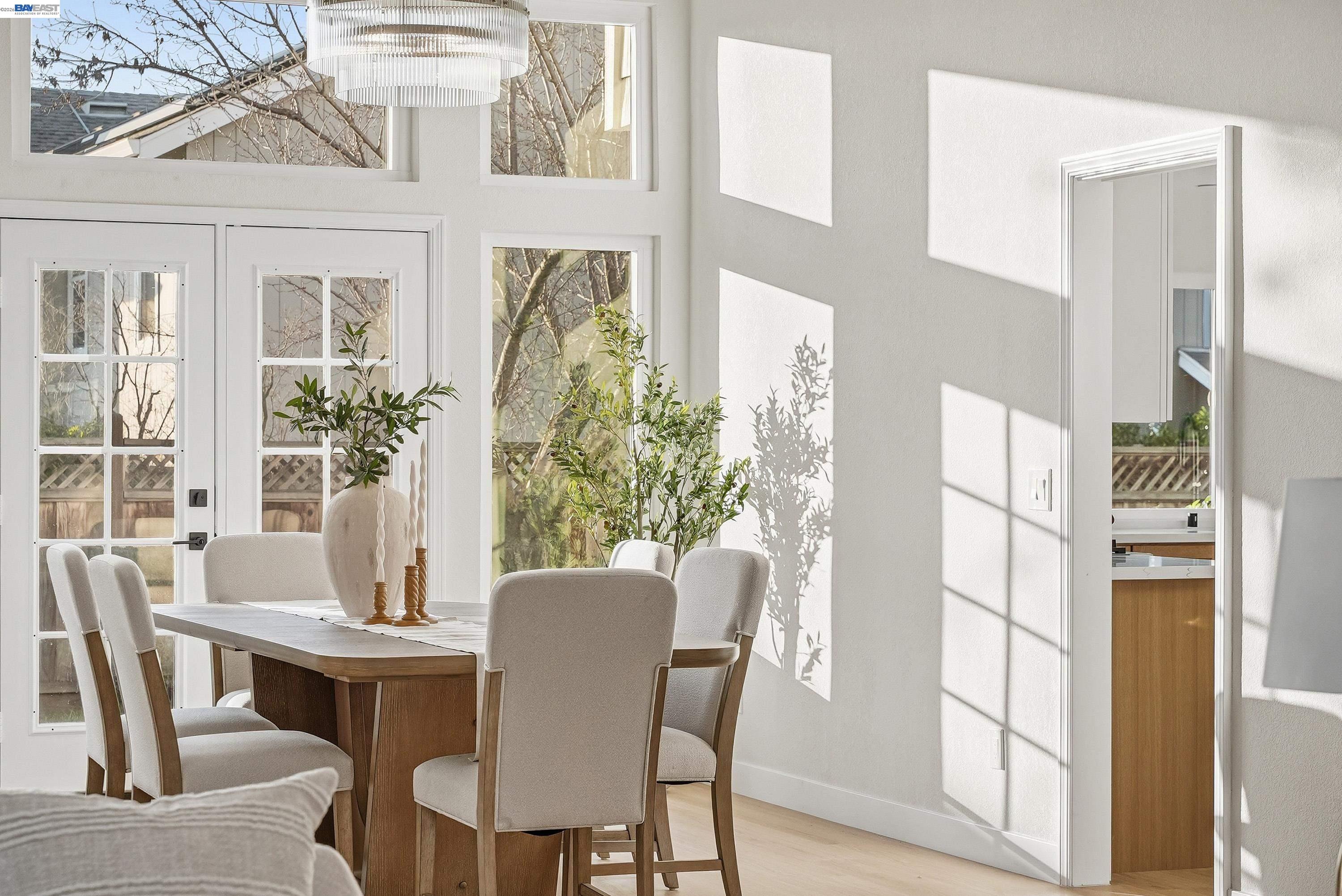 Detail Gallery Image 14 of 59 For 2058 Palmer Dr, Pleasanton,  CA 94588 - 5 Beds | 3 Baths