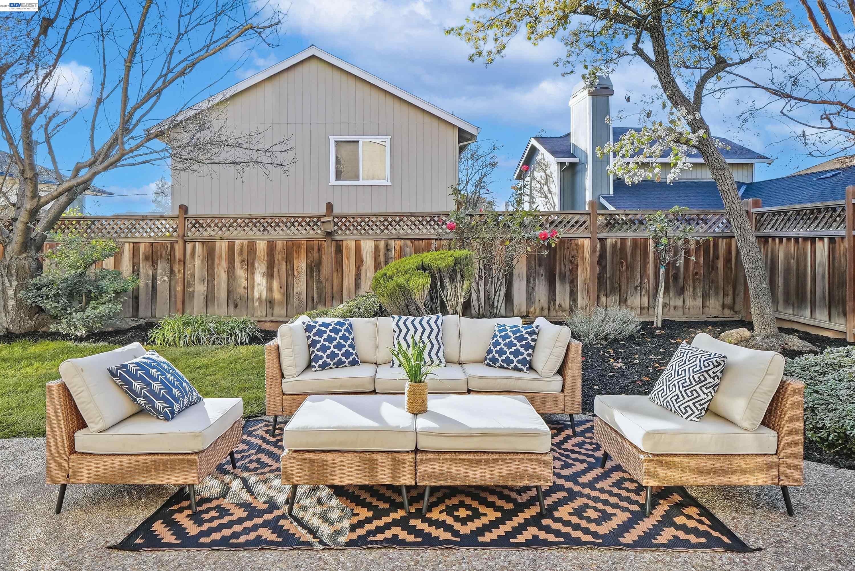 Detail Gallery Image 50 of 59 For 2058 Palmer Dr, Pleasanton,  CA 94588 - 5 Beds | 3 Baths