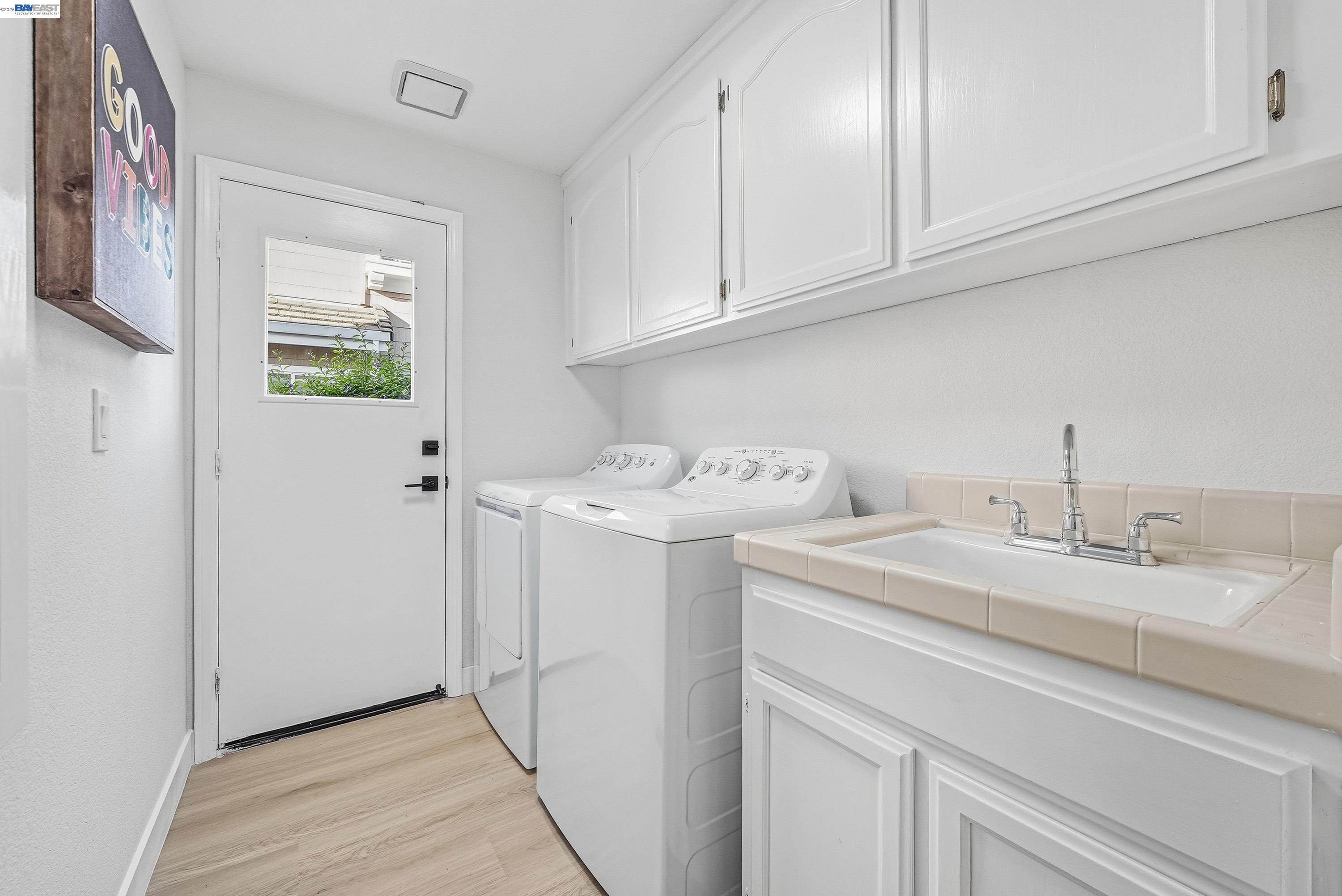 Detail Gallery Image 55 of 59 For 2058 Palmer Dr, Pleasanton,  CA 94588 - 5 Beds | 3 Baths