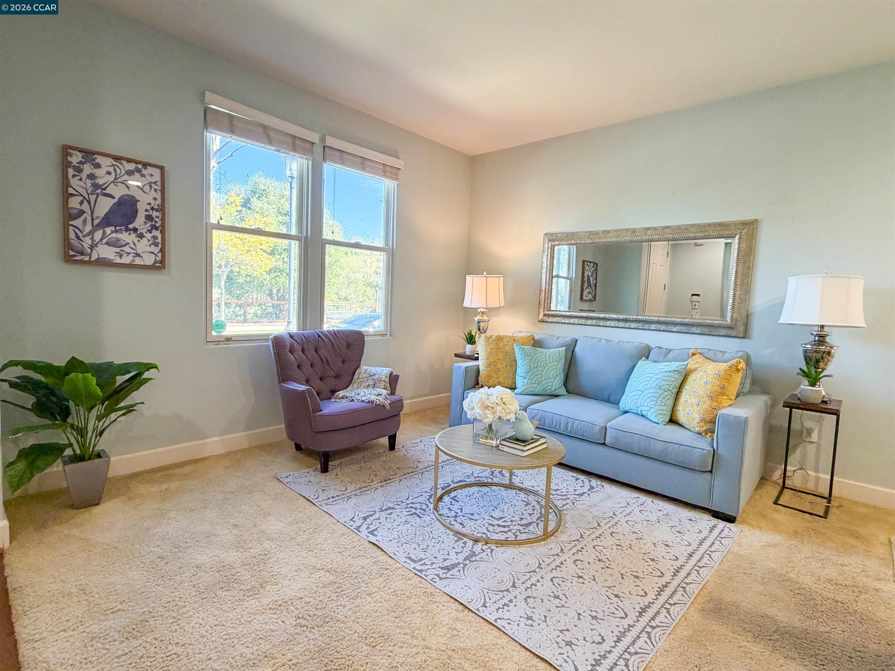 Detail Gallery Image 3 of 35 For 3198 S Front St, Hercules,  CA 94547 - 3 Beds | 2/1 Baths