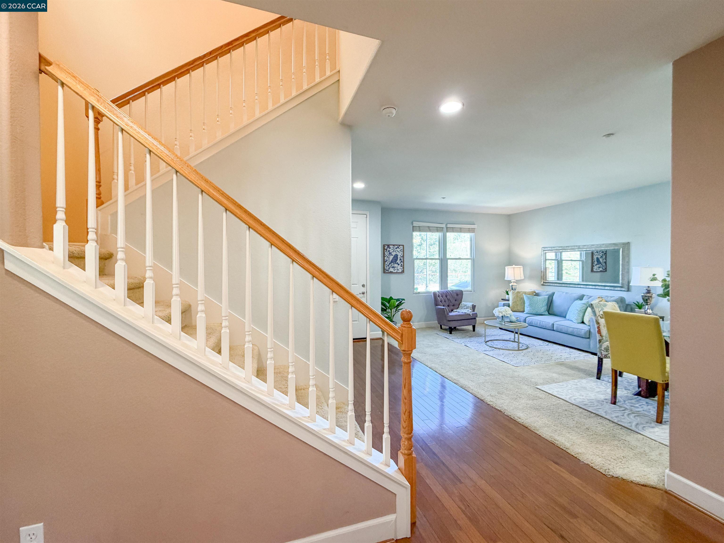 Detail Gallery Image 22 of 35 For 3198 S Front St, Hercules,  CA 94547 - 3 Beds | 2/1 Baths