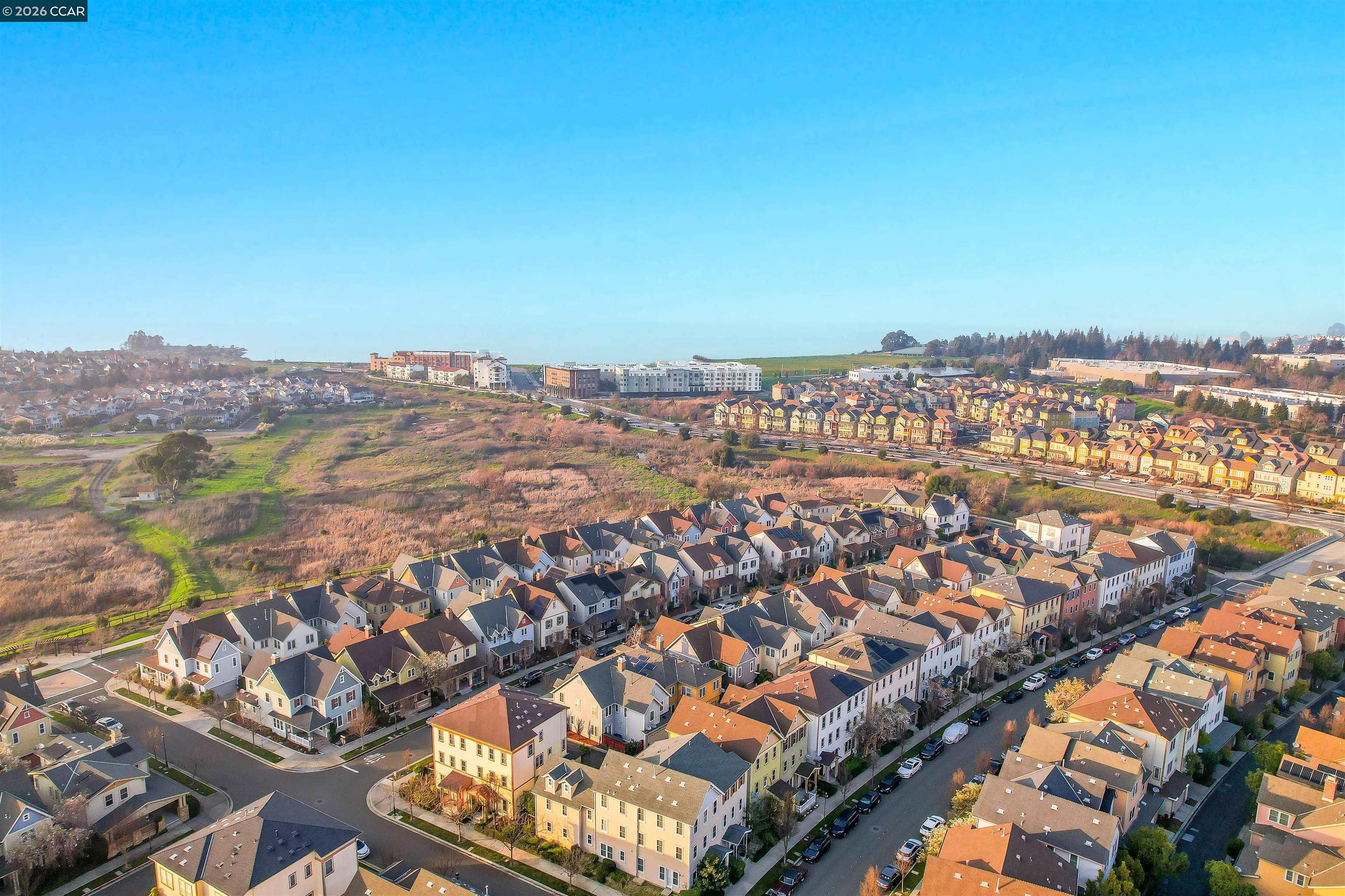 Detail Gallery Image 33 of 35 For 3198 S Front St, Hercules,  CA 94547 - 3 Beds | 2/1 Baths