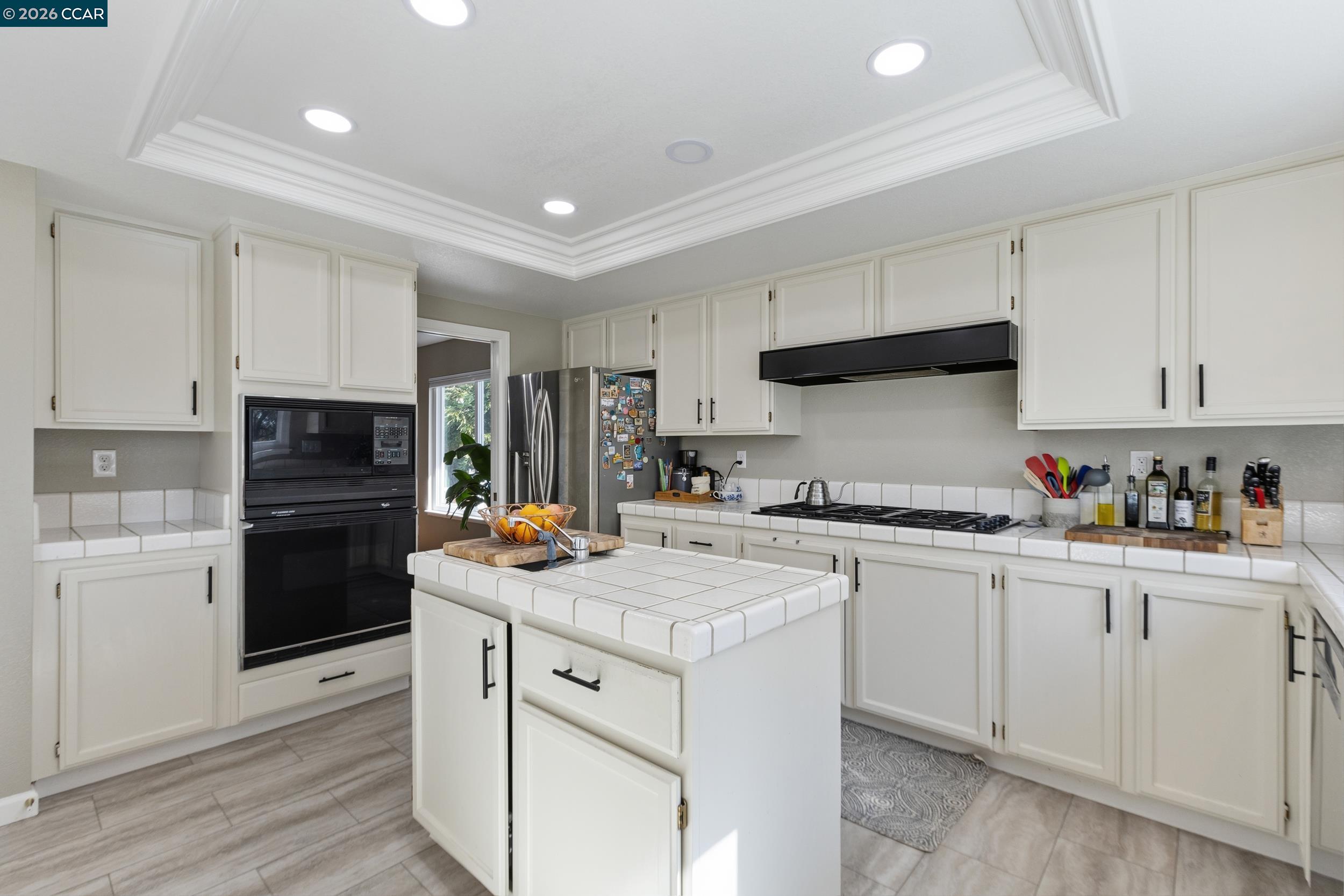 Detail Gallery Image 16 of 43 For 342 Newcastle Ln, Danville,  CA 94506 - 4 Beds | 3 Baths