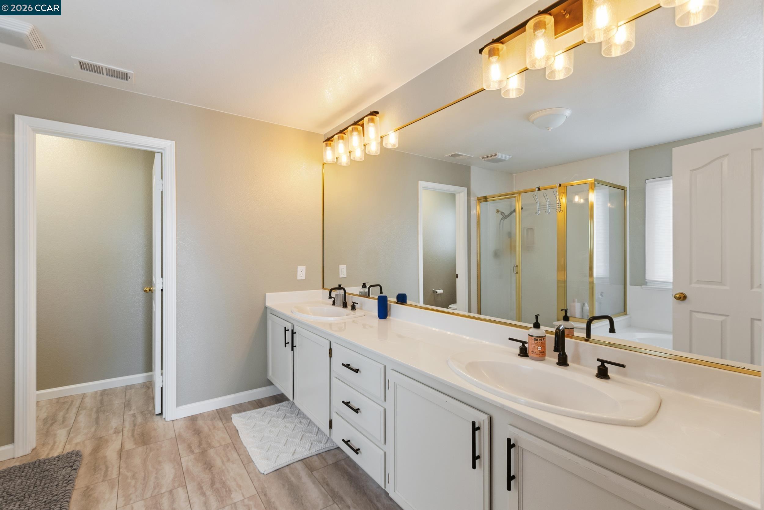 Detail Gallery Image 28 of 43 For 342 Newcastle Ln, Danville,  CA 94506 - 4 Beds | 3 Baths