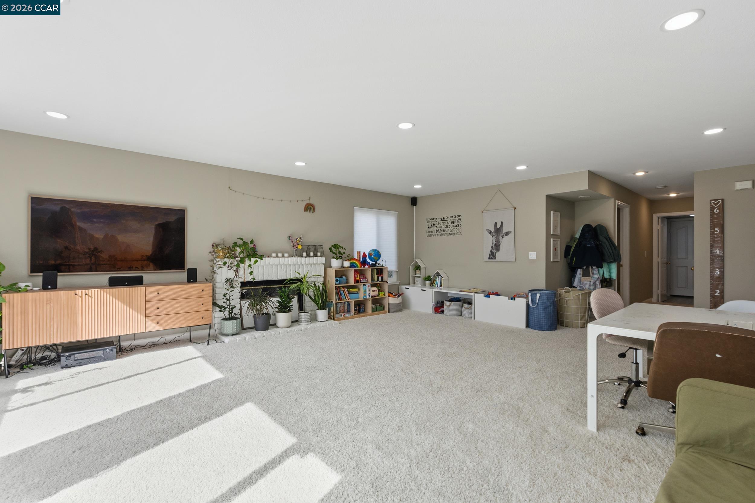 Detail Gallery Image 37 of 43 For 342 Newcastle Ln, Danville,  CA 94506 - 4 Beds | 3 Baths