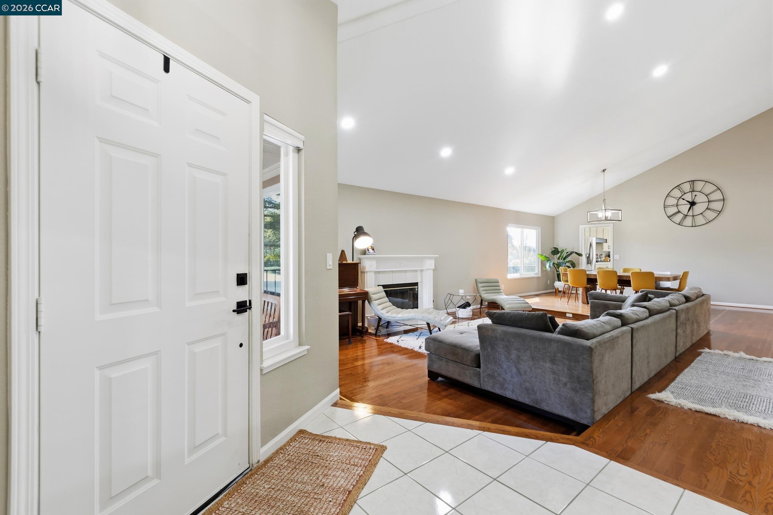 Detail Gallery Image 6 of 43 For 342 Newcastle Ln, Danville,  CA 94506 - 4 Beds | 3 Baths