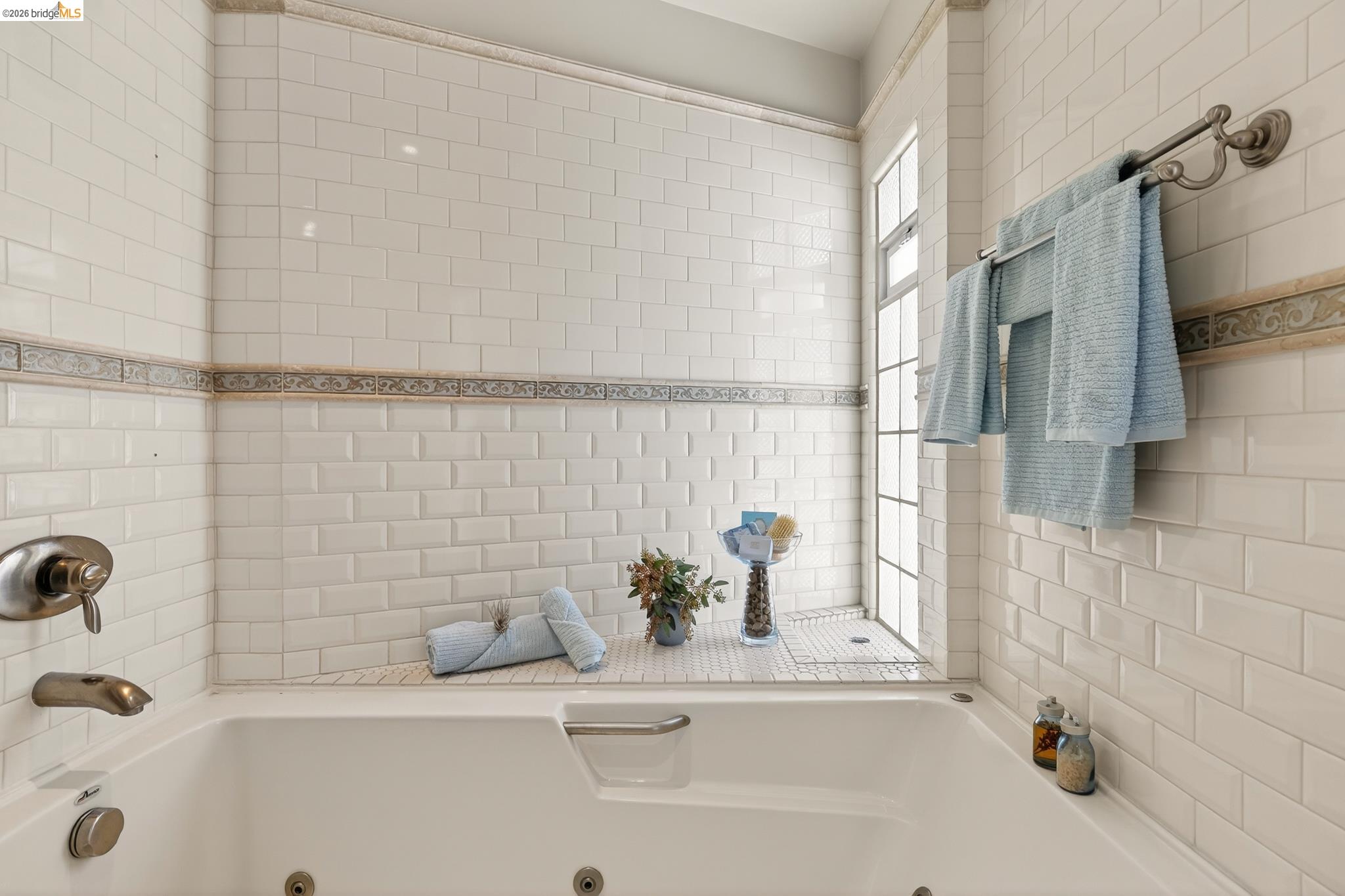 Detail Gallery Image 26 of 47 For 1331 Excelsior Ave, Oakland,  CA 94602 - 3 Beds | 2 Baths