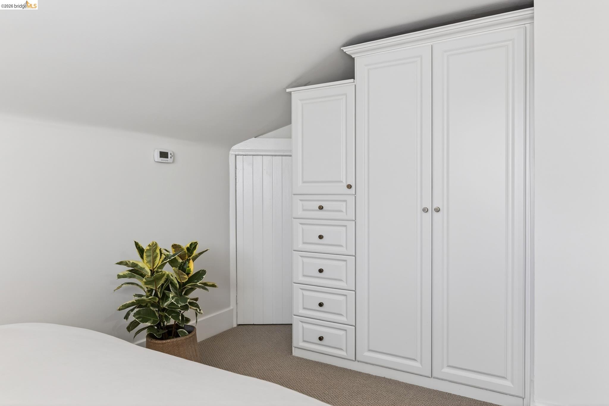 Detail Gallery Image 30 of 47 For 1331 Excelsior Ave, Oakland,  CA 94602 - 3 Beds | 2 Baths