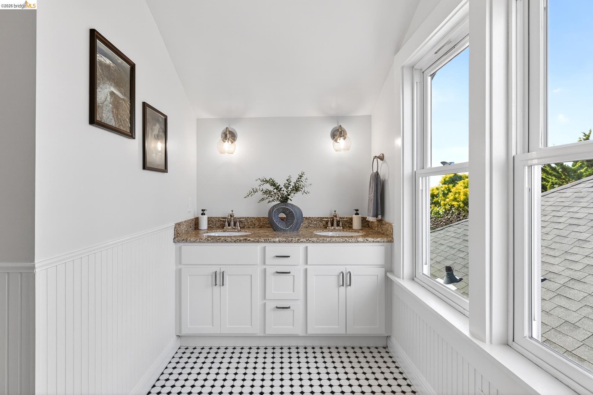 Detail Gallery Image 31 of 47 For 1331 Excelsior Ave, Oakland,  CA 94602 - 3 Beds | 2 Baths