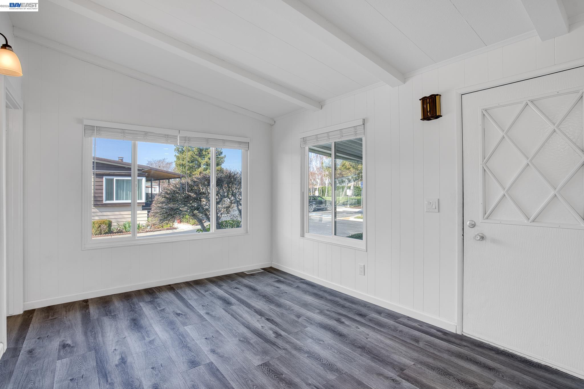 Detail Gallery Image 11 of 40 For 29330 Middleborough Way, Hayward,  CA 94544 - 3 Beds | 3 Baths