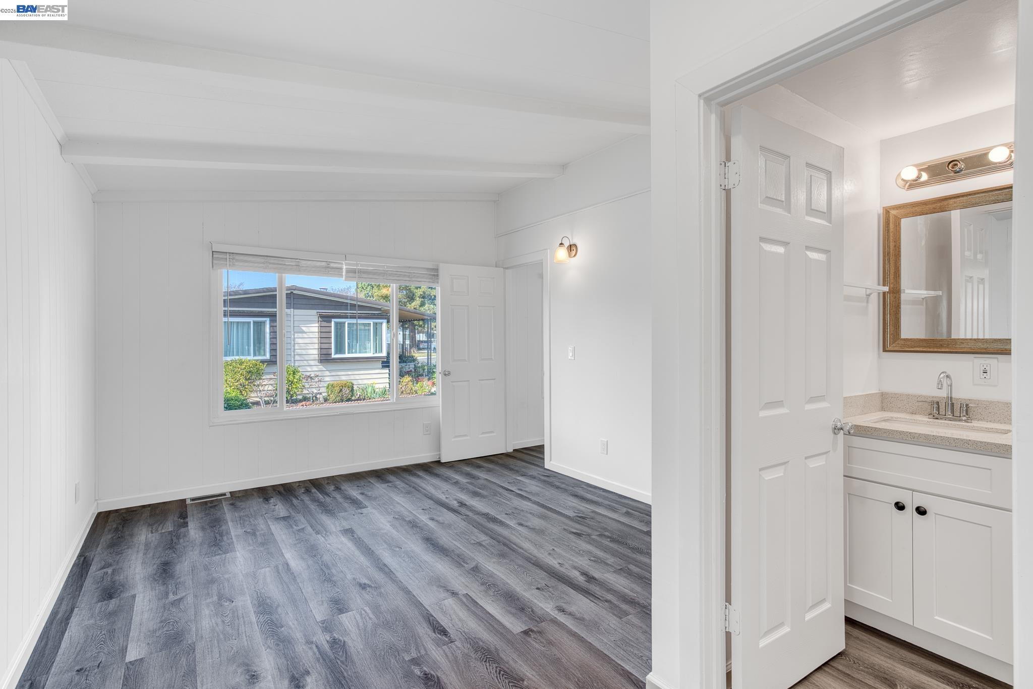 Detail Gallery Image 17 of 40 For 29330 Middleborough Way, Hayward,  CA 94544 - 3 Beds | 3 Baths