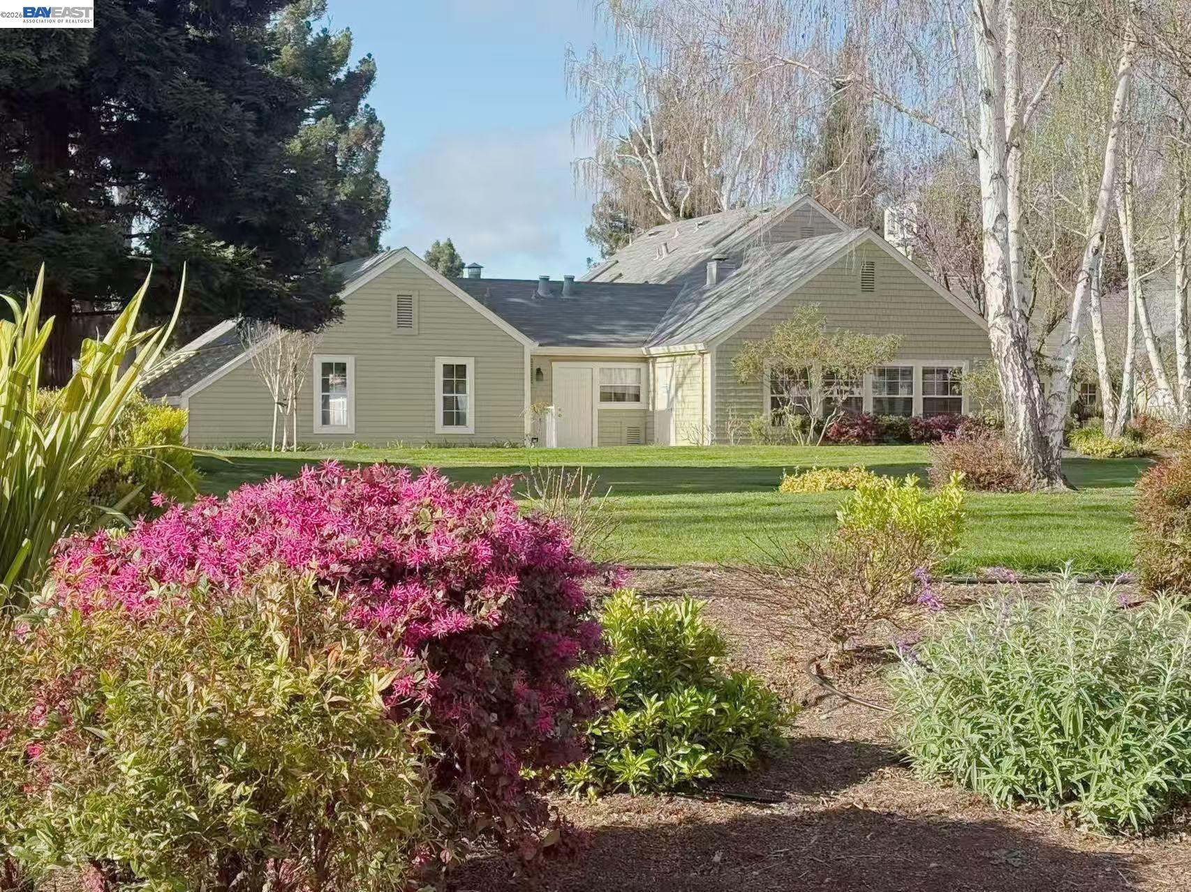 Detail Gallery Image 35 of 40 For 29330 Middleborough Way, Hayward,  CA 94544 - 3 Beds | 3 Baths