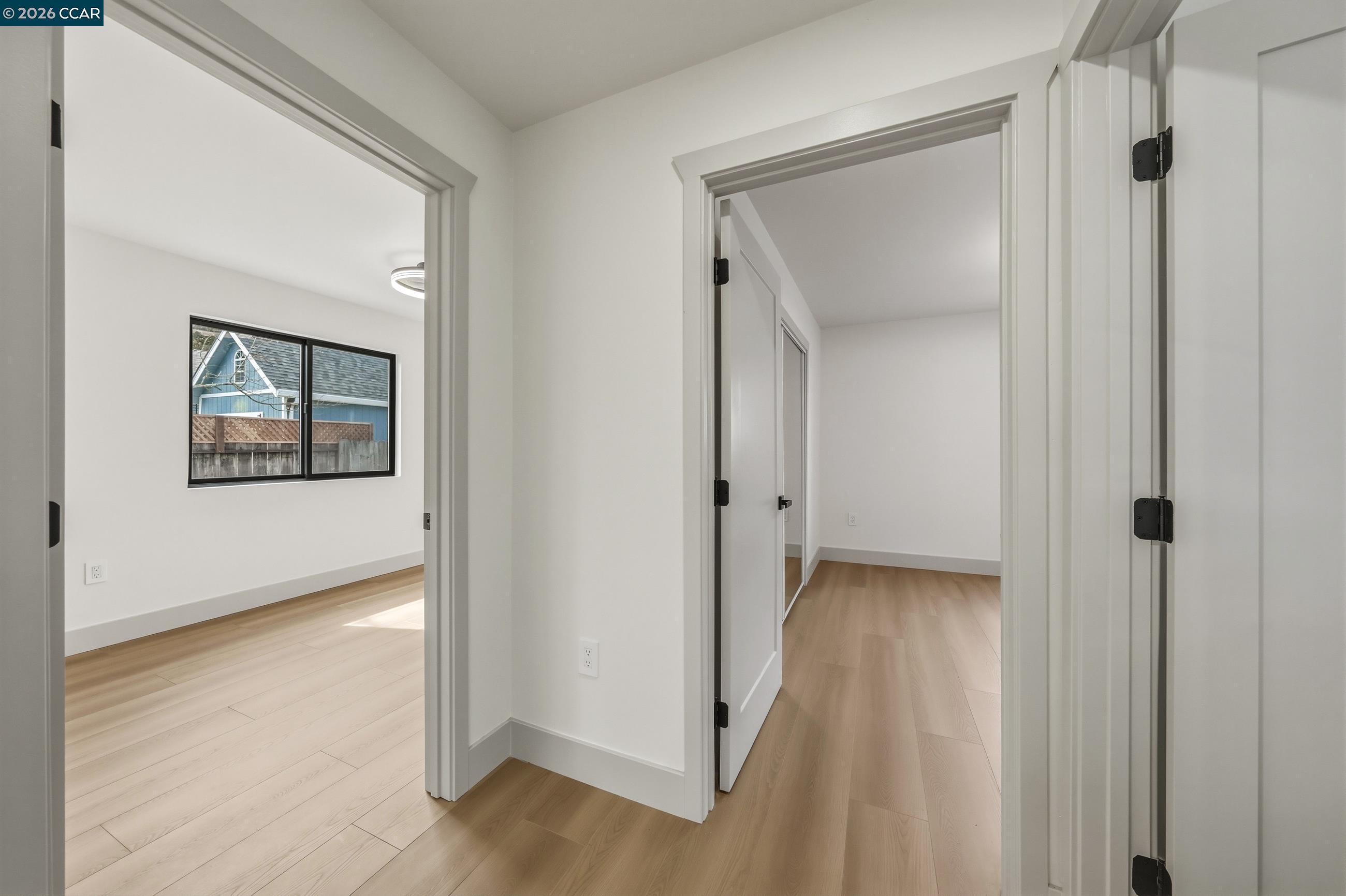 Detail Gallery Image 13 of 27 For 295 Foothill Blvd, Napa,  CA 94558 - 4 Beds | 3 Baths