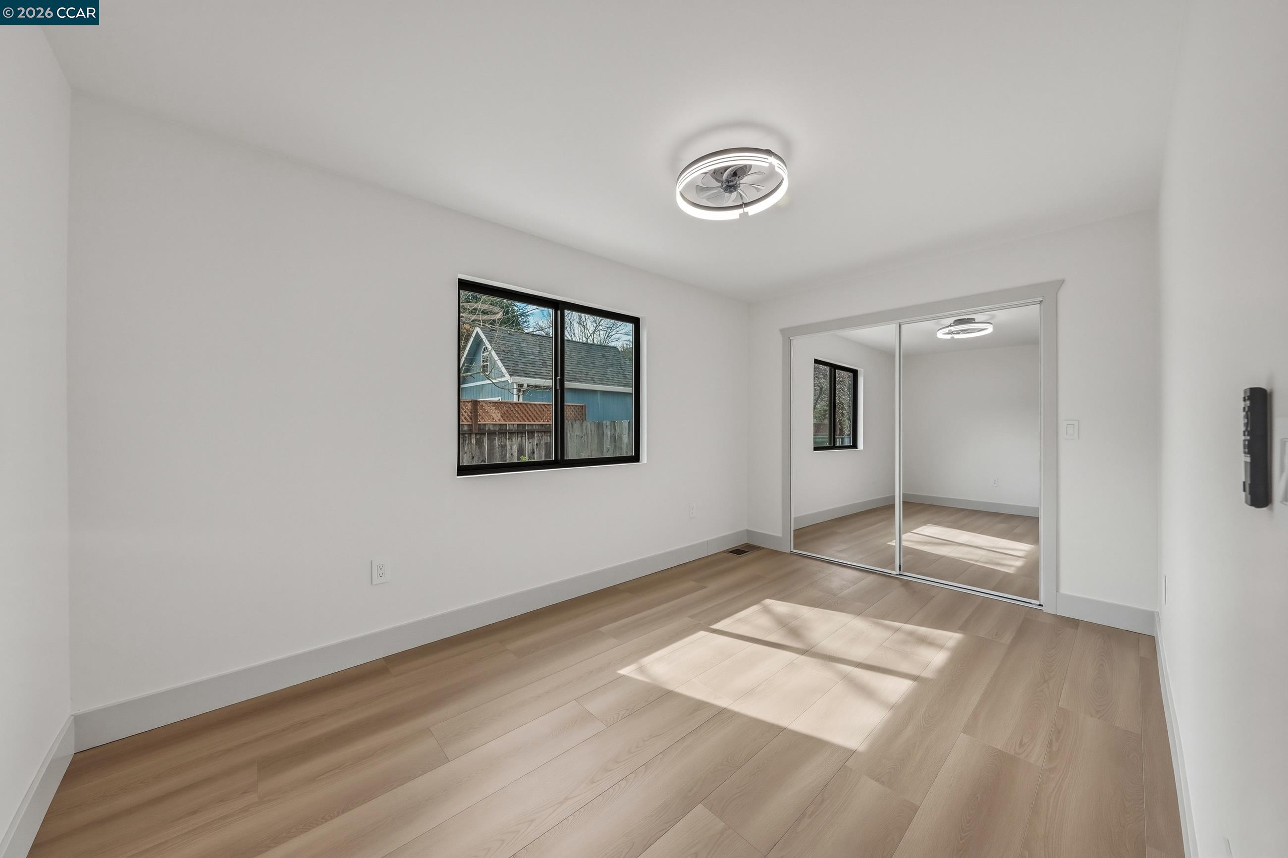 Detail Gallery Image 14 of 27 For 295 Foothill Blvd, Napa,  CA 94558 - 4 Beds | 3 Baths