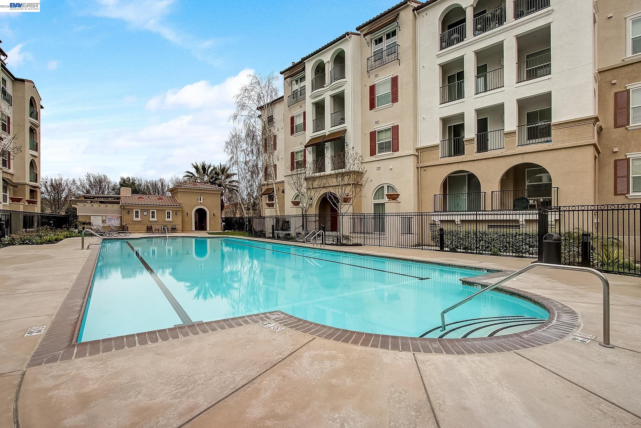 Detail Gallery Image 30 of 43 For 3465 Dublin Blvd #128,  Dublin,  CA 94568 - 2 Beds | 2/1 Baths