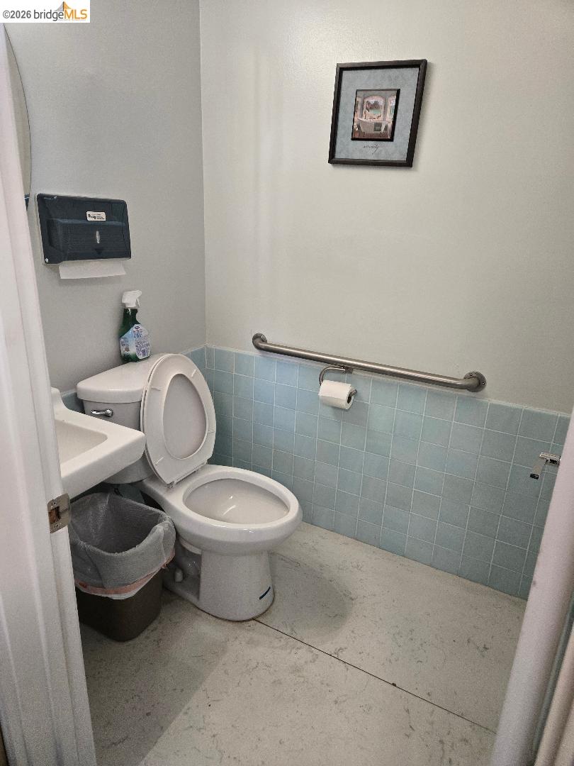 Detail Gallery Image 10 of 18 For , San Lorenzo,  CA 94580 - – Beds | – Baths