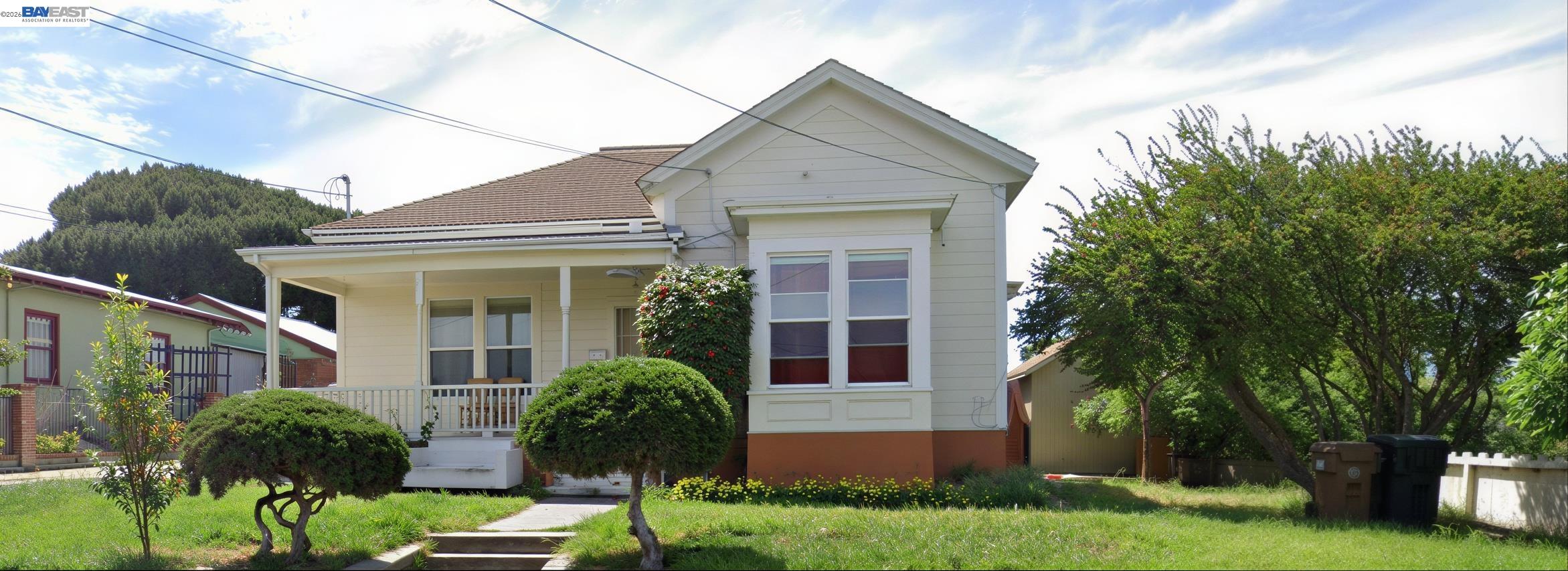 Front Image Thumbnail for BE41125828