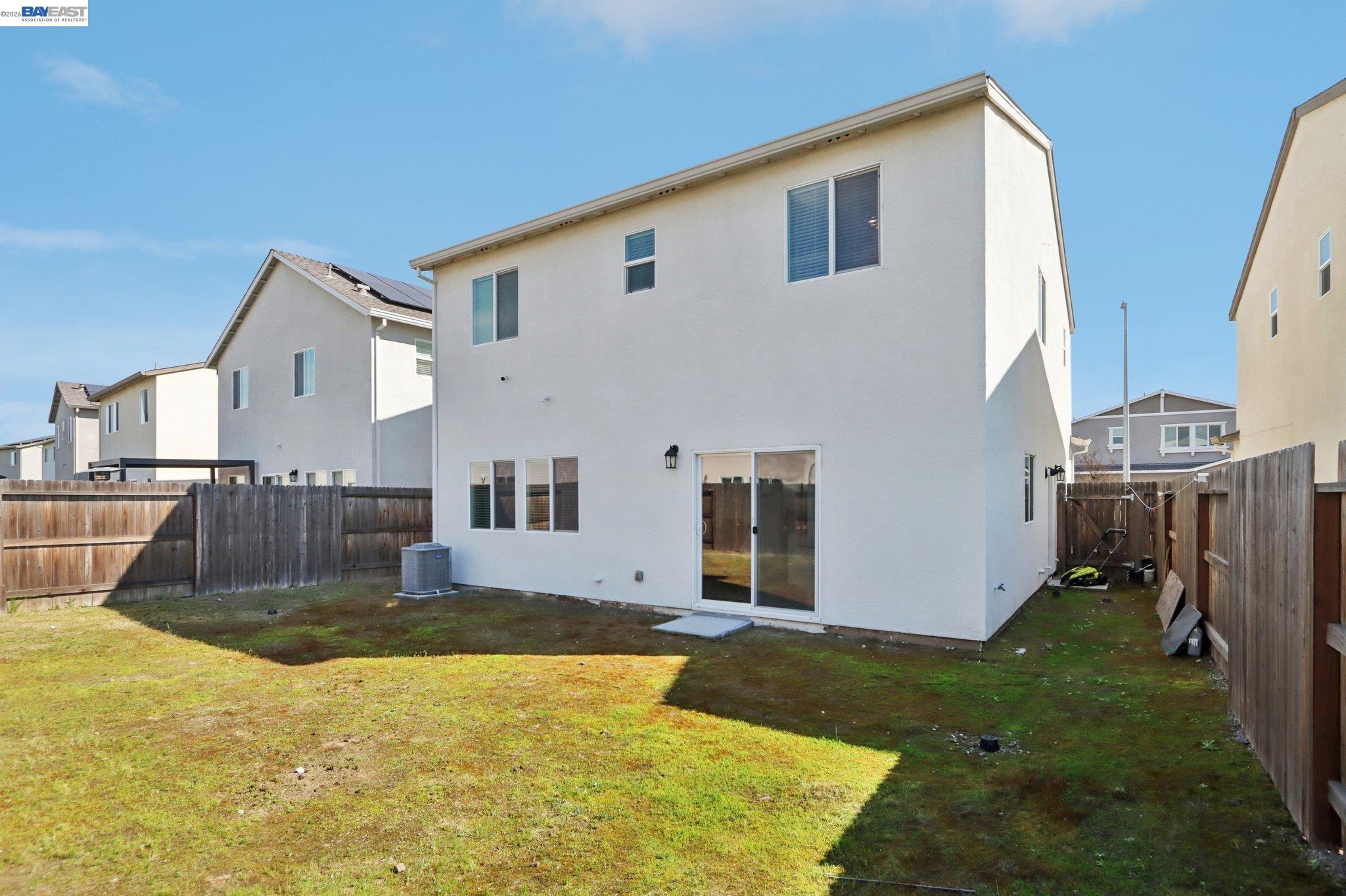 Detail Gallery Image 29 of 38 For 1449 Dorona Ln, Manteca,  CA 95336 - 4 Beds | 2/1 Baths