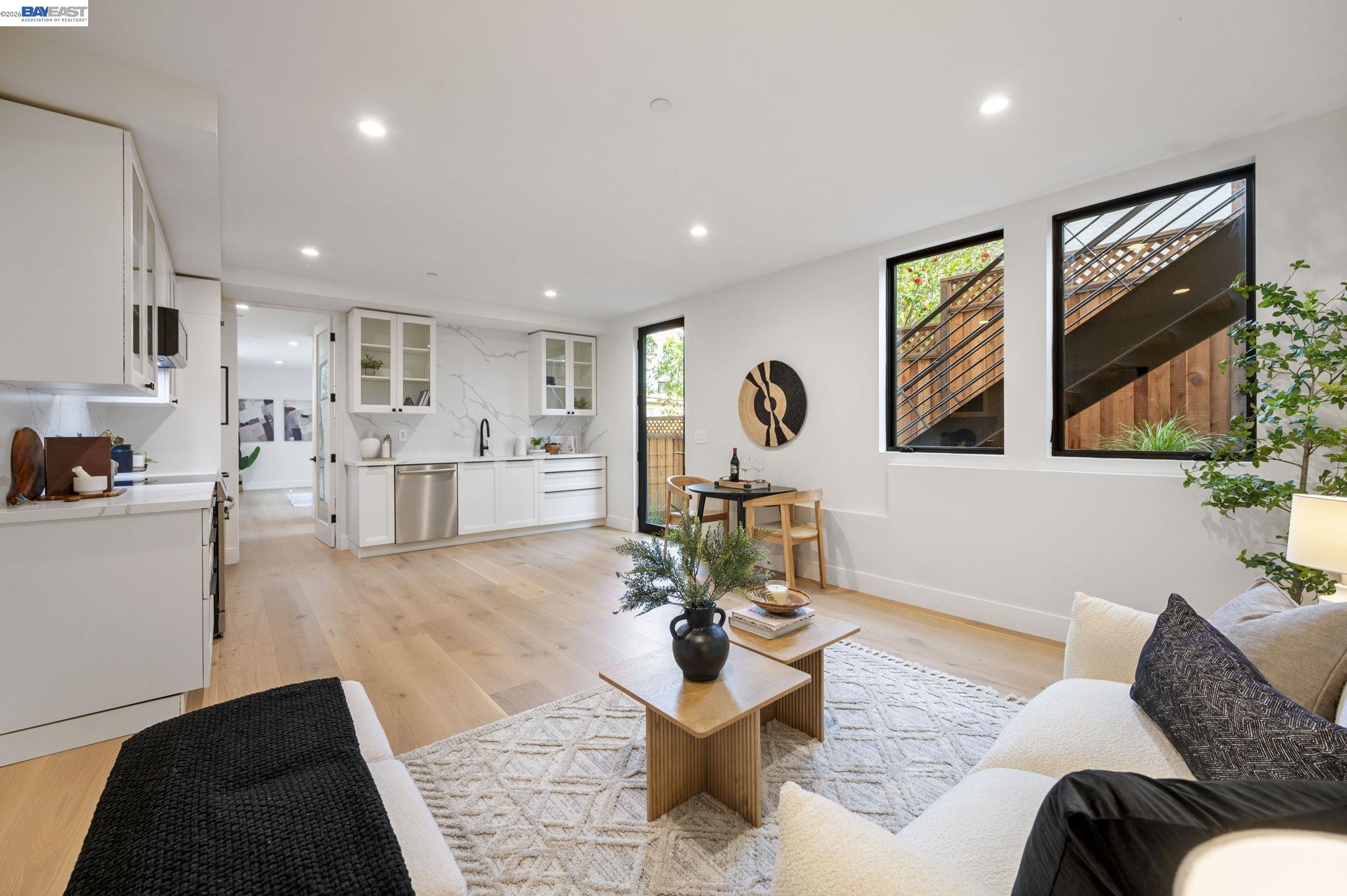 Detail Gallery Image 53 of 60 For 5883 Margarido Dr, Oakland,  CA 94618 - 5 Beds | 5/1 Baths