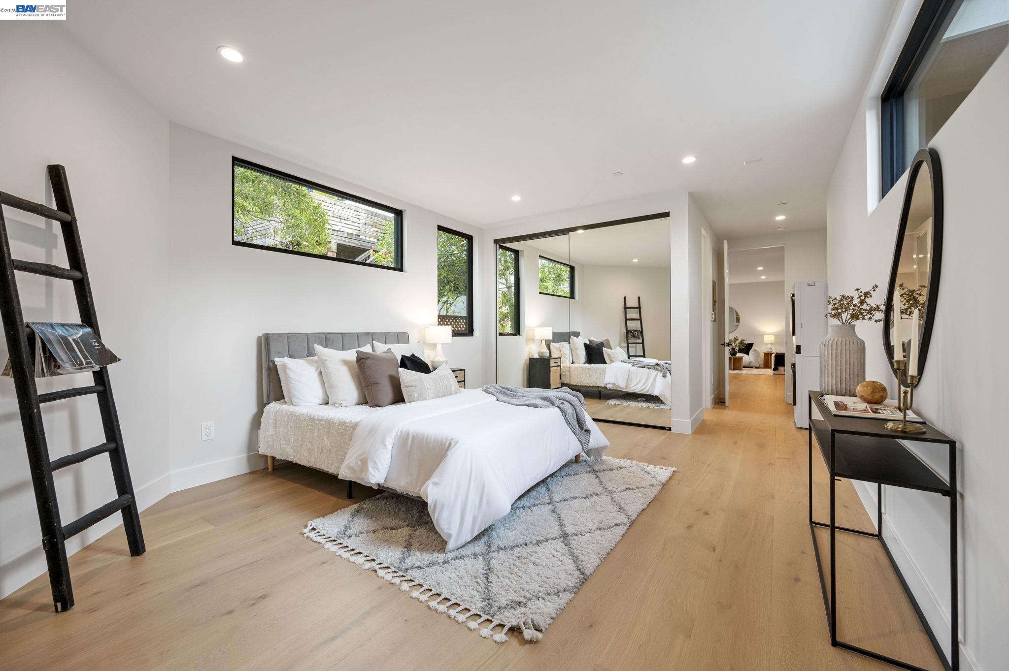 Detail Gallery Image 56 of 60 For 5883 Margarido Dr, Oakland,  CA 94618 - 5 Beds | 5/1 Baths