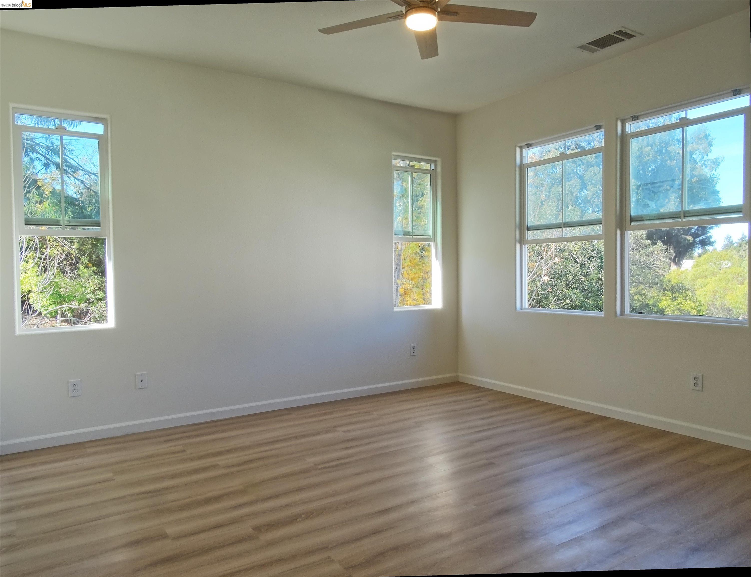 Photo #12: 41125834 Listing: Photo #12