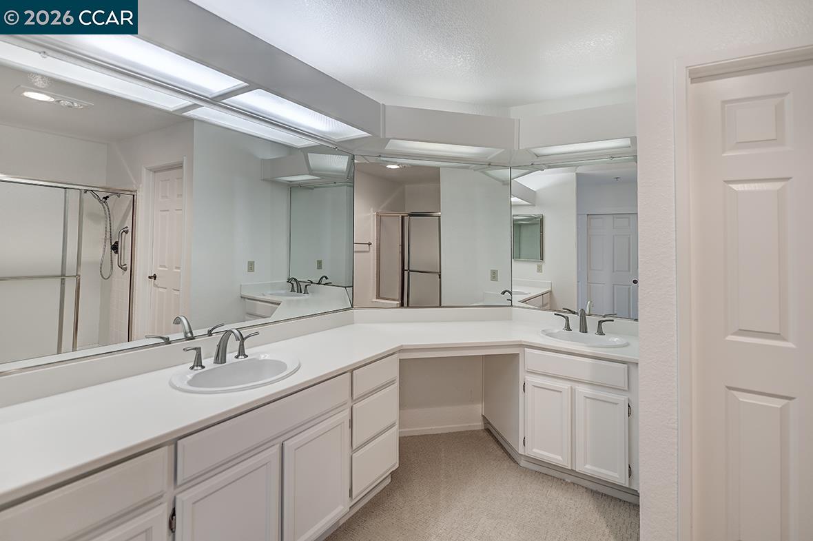 Photo #26: 41125836 Listing: Photo #26