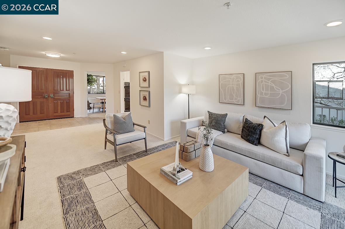 Photo #4: 41125836 Listing: Photo #4