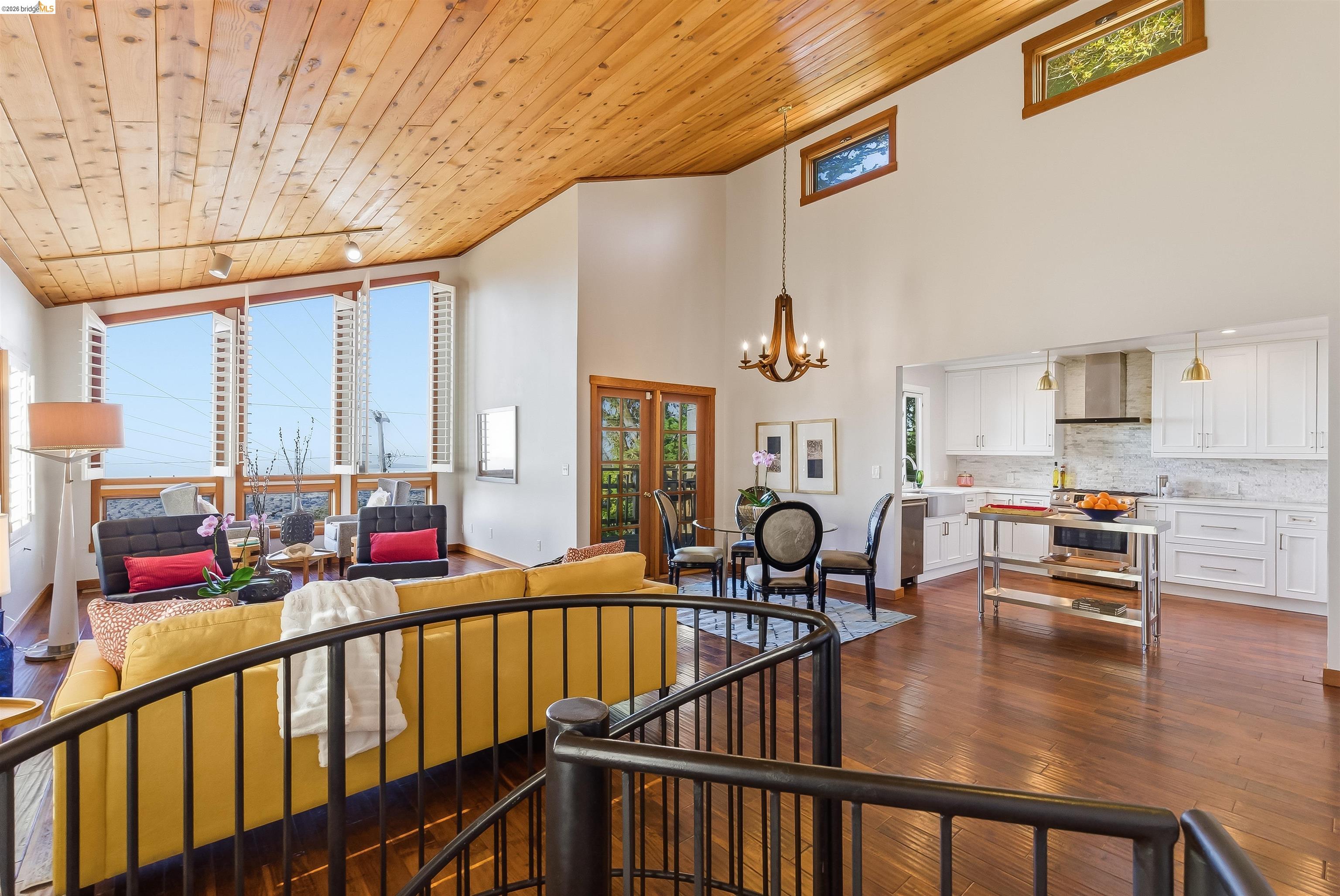 Detail Gallery Image 15 of 45 For 8440 Terrace Dr, El Cerrito,  CA 94530 - 3 Beds | 2/1 Baths