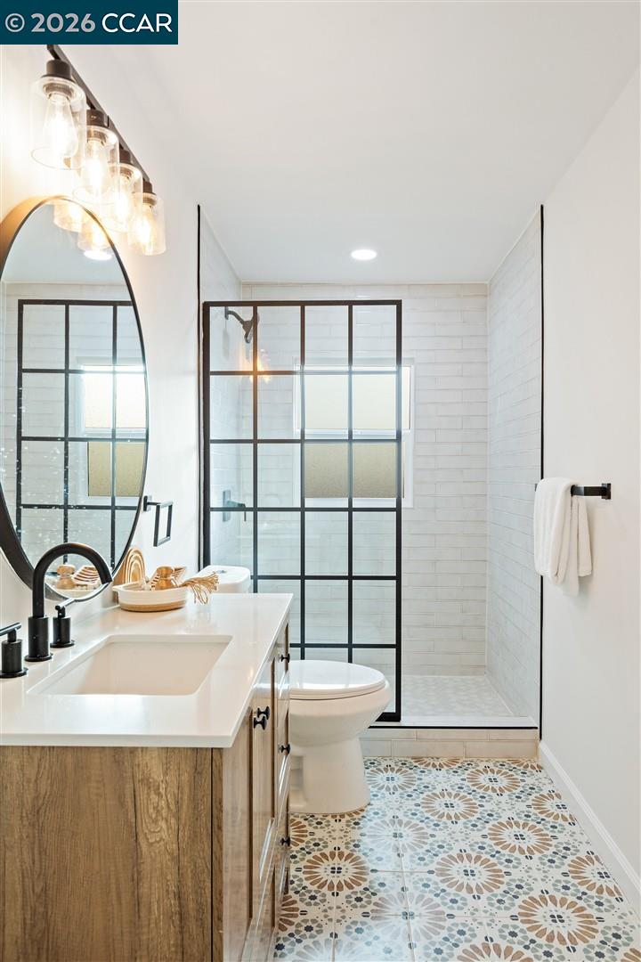 Detail Gallery Image 34 of 60 For 6055 Majestic Ave, Oakland,  CA 94605 - 5 Beds | 3 Baths