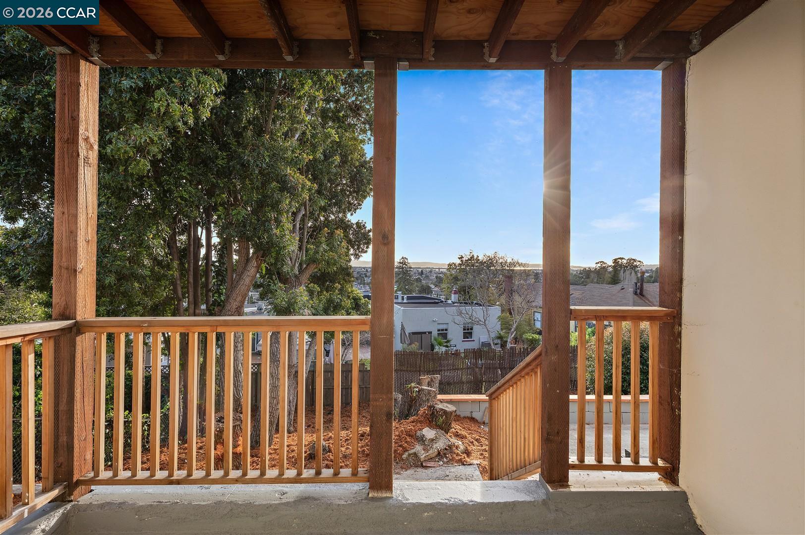 Detail Gallery Image 39 of 60 For 6055 Majestic Ave, Oakland,  CA 94605 - 5 Beds | 3 Baths