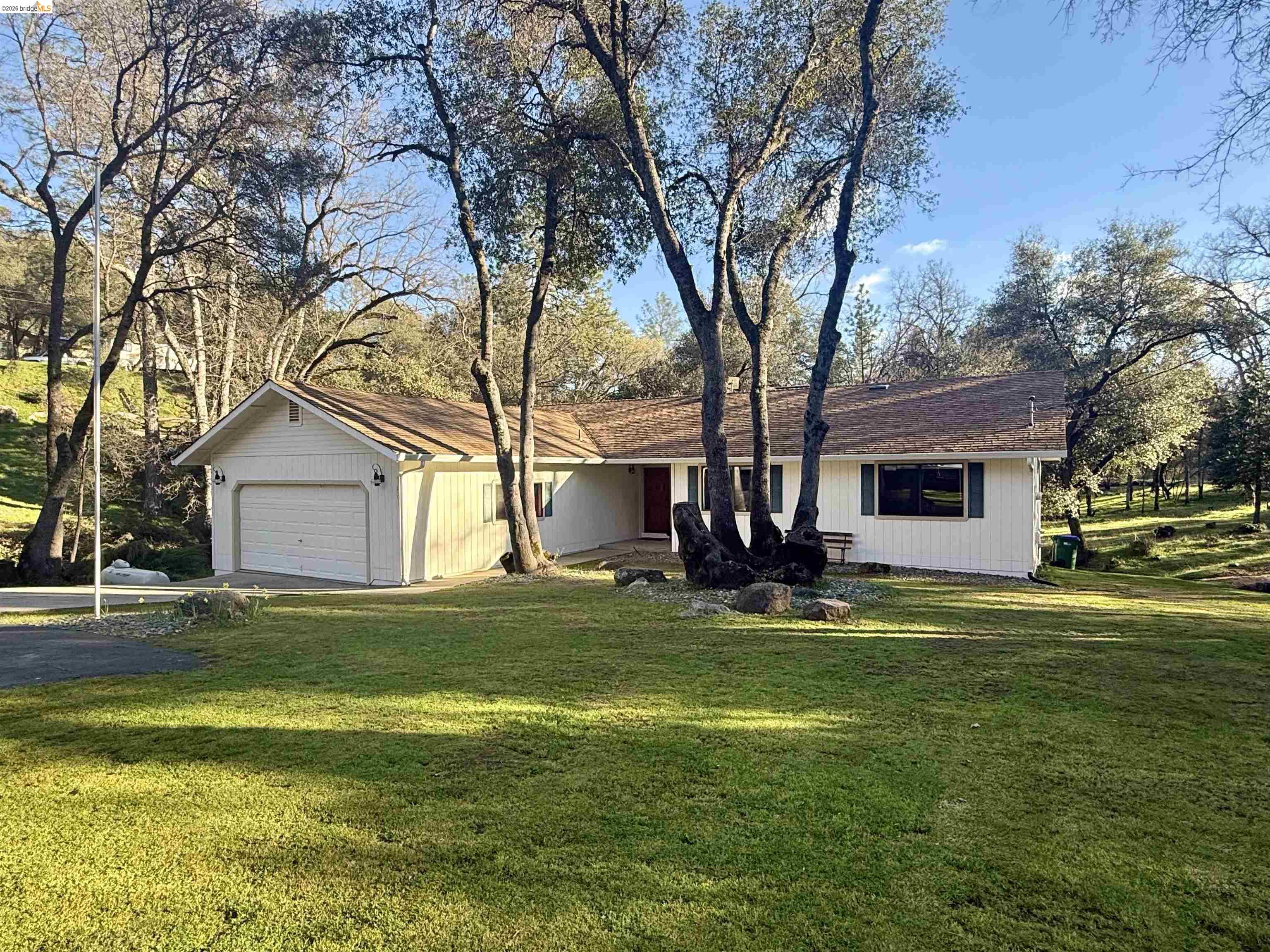 Front Image Thumbnail for EB41125841