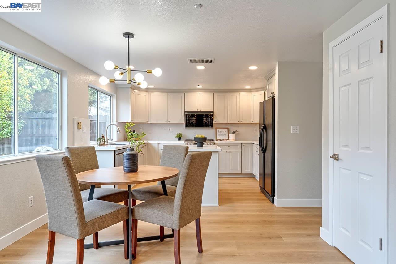 Detail Gallery Image 29 of 45 For 4309 Bolina Dr, Union City,  CA 94587 - 5 Beds | 3 Baths