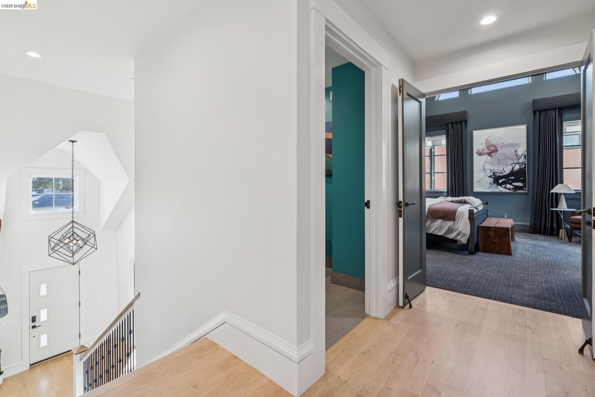 Detail Gallery Image 36 of 60 For 5416 Golden Gate Ave, Oakland,  CA 94618 - 4 Beds | 3/1 Baths