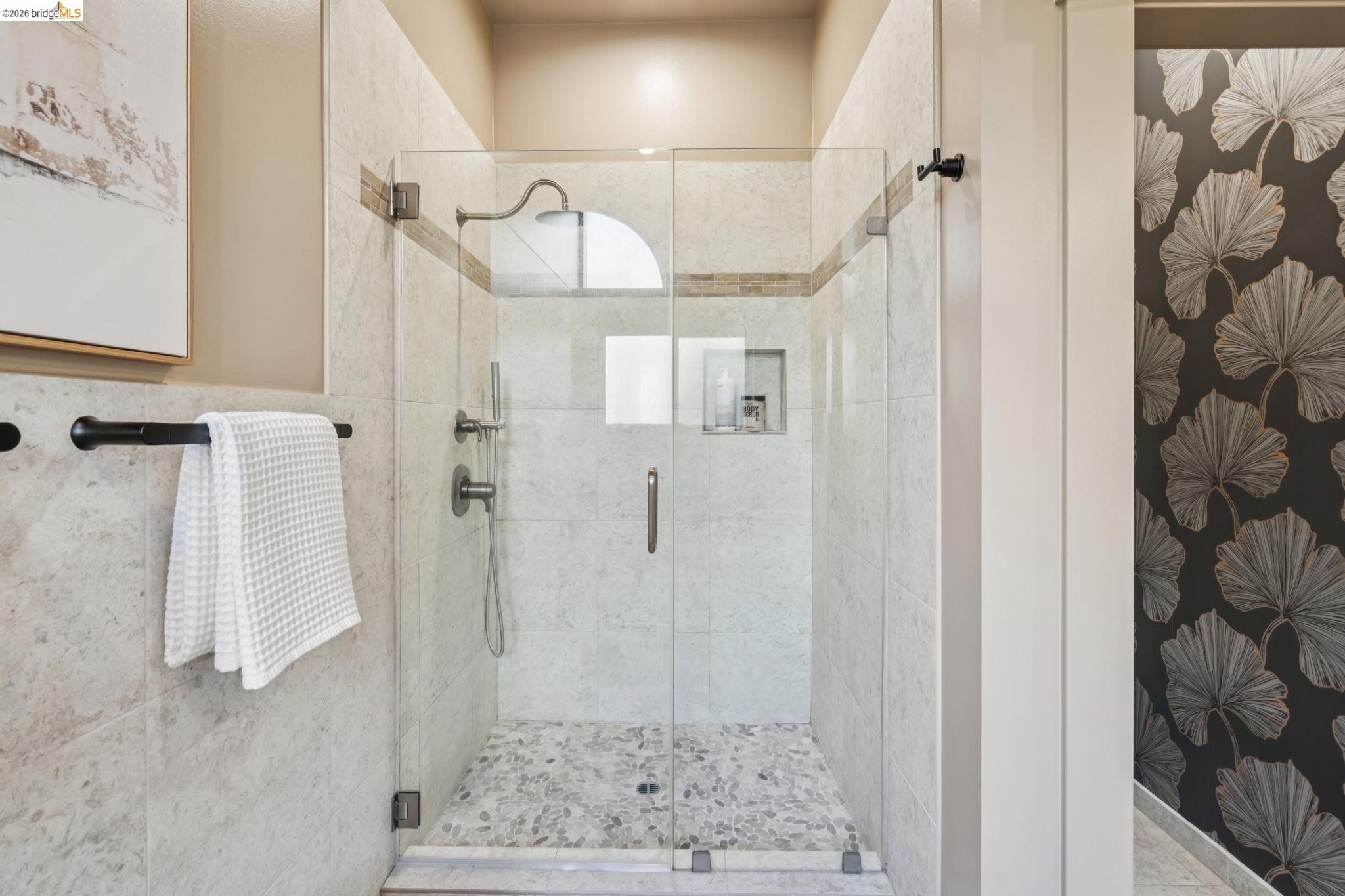 Detail Gallery Image 44 of 60 For 5416 Golden Gate Ave, Oakland,  CA 94618 - 4 Beds | 3/1 Baths