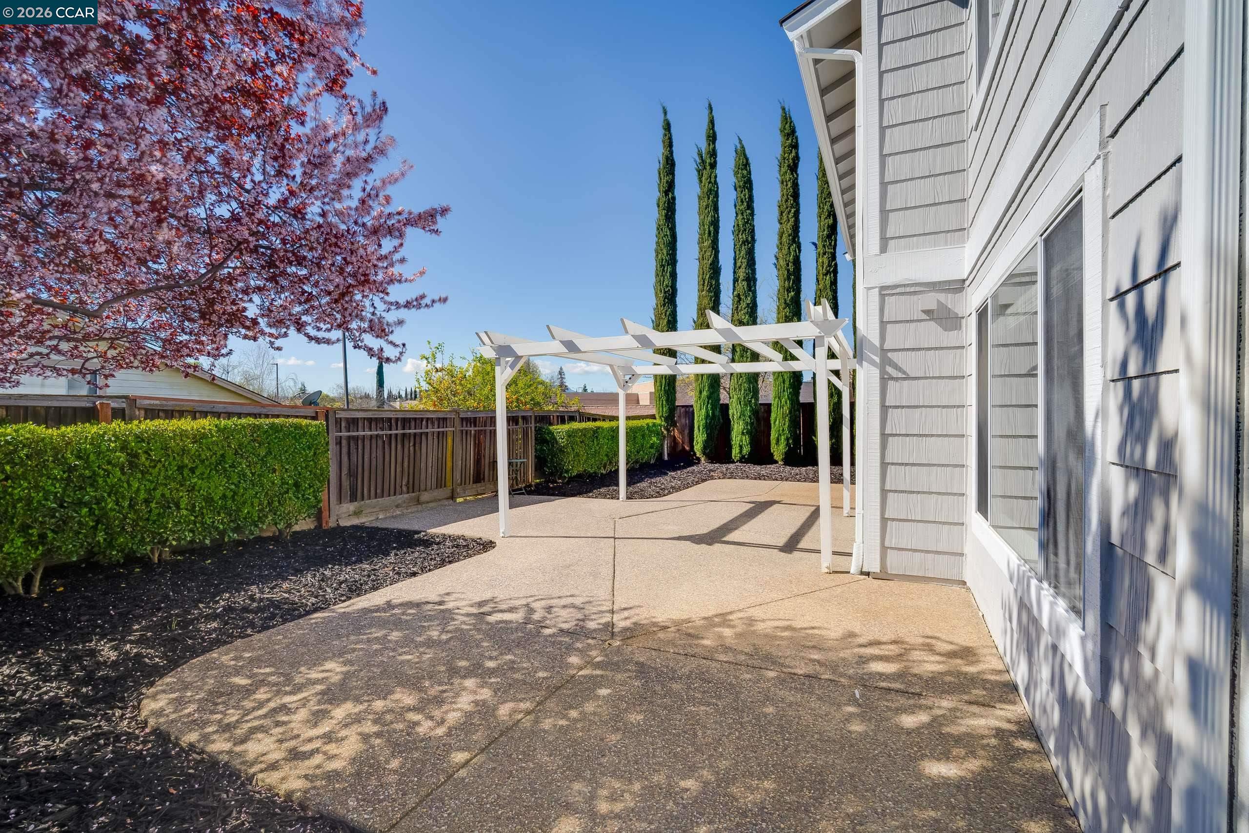 Detail Gallery Image 31 of 34 For 4750 Sterling Hill Dr, Antioch,  CA 94531 - 3 Beds | 2/1 Baths