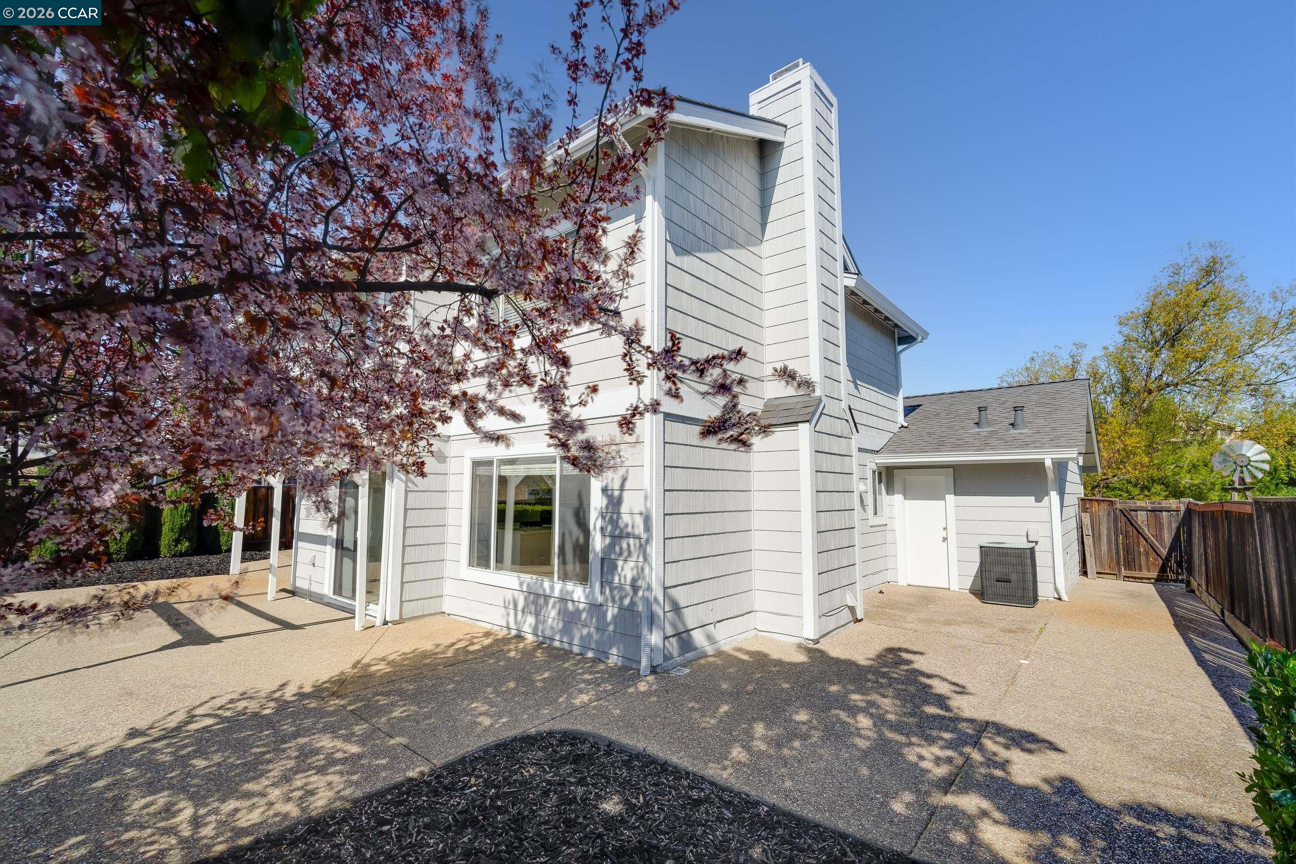 Detail Gallery Image 32 of 34 For 4750 Sterling Hill Dr, Antioch,  CA 94531 - 3 Beds | 2/1 Baths