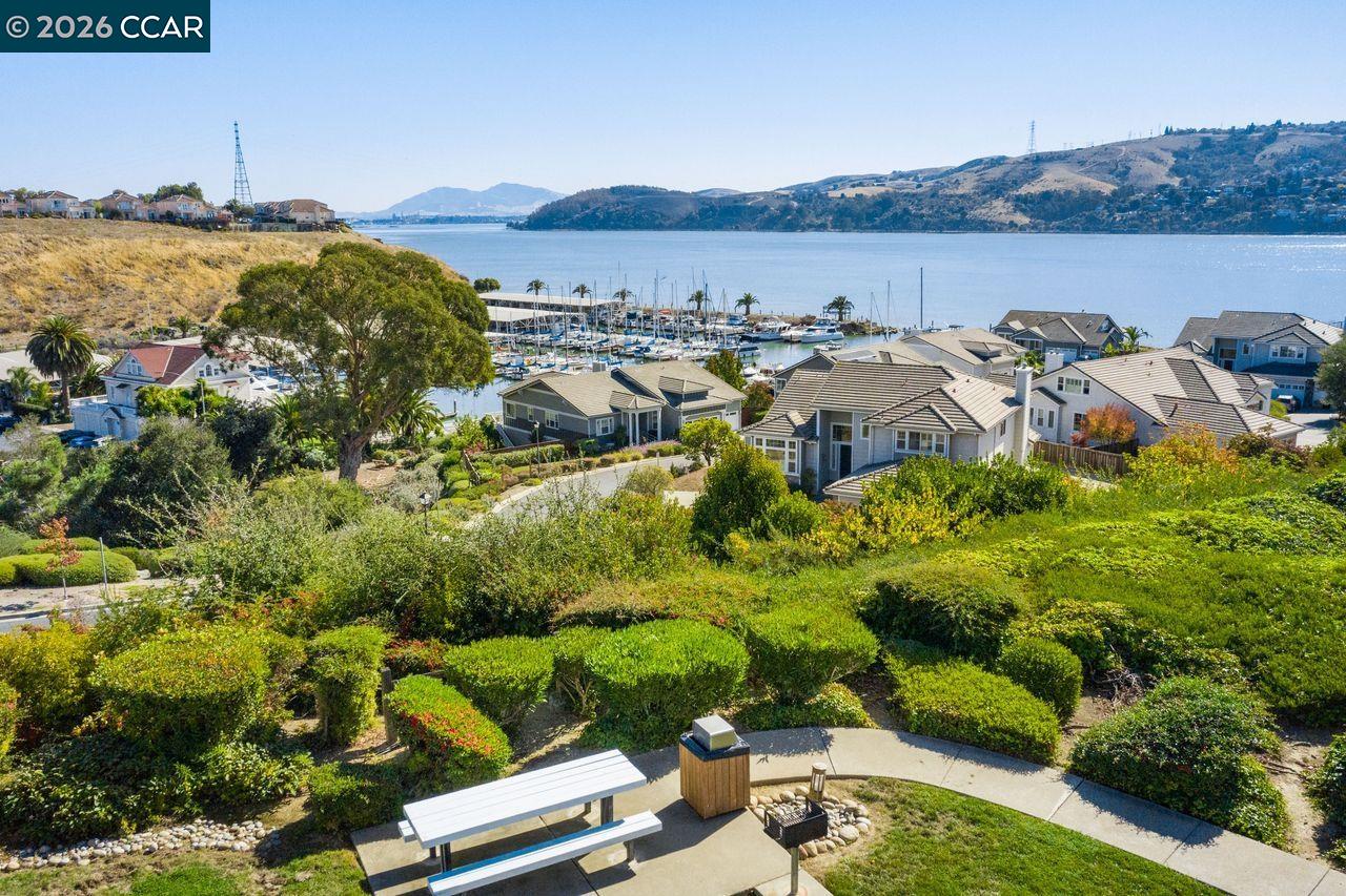 Detail Gallery Image 34 of 34 For 211 Salt Point Ct #8,  Vallejo,  CA 94591 - 2 Beds | 1 Baths