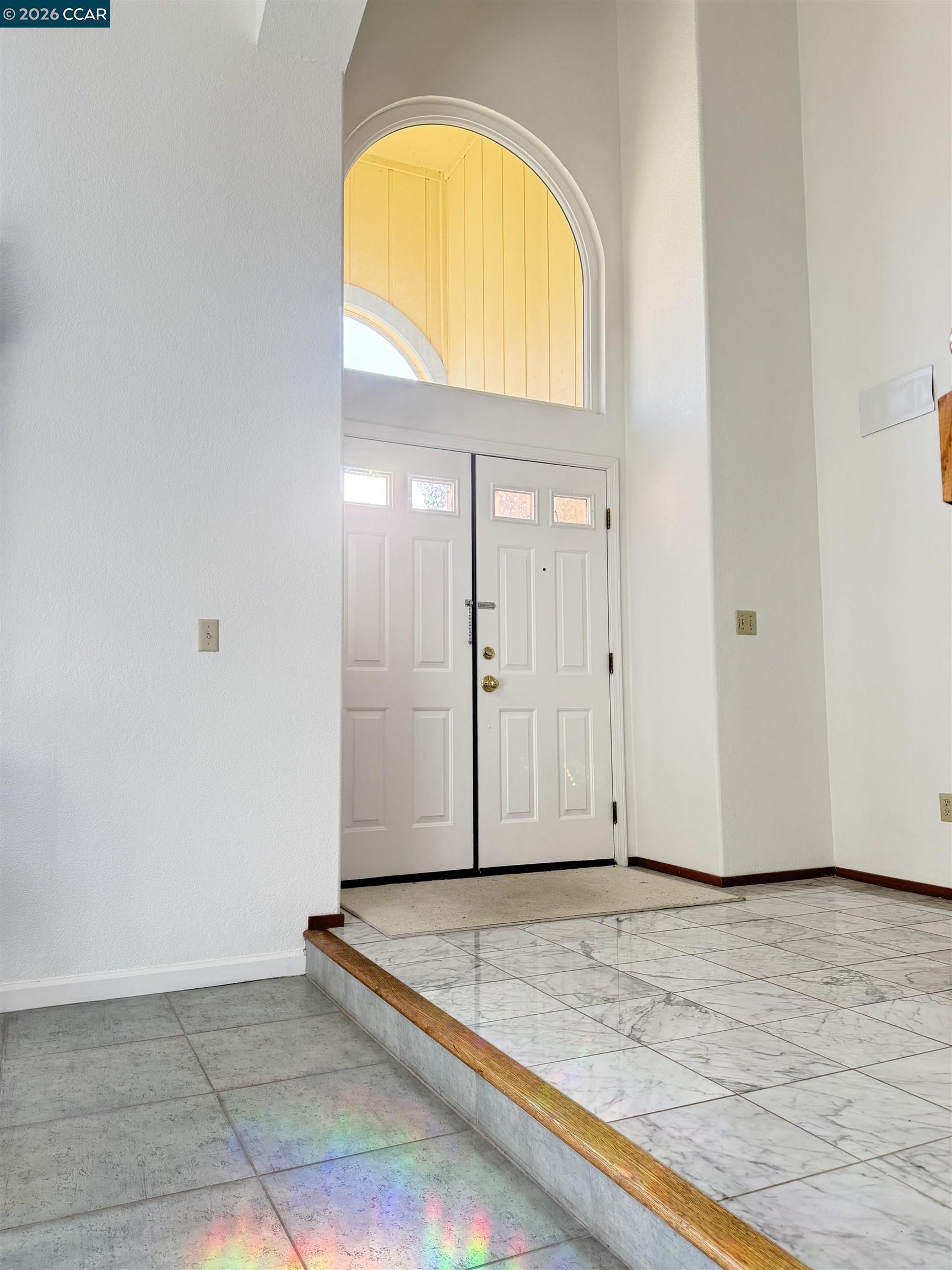 Detail Gallery Image 5 of 40 For 2504 Brocket Court, Antioch,  CA 94531 - 5 Beds | 3 Baths