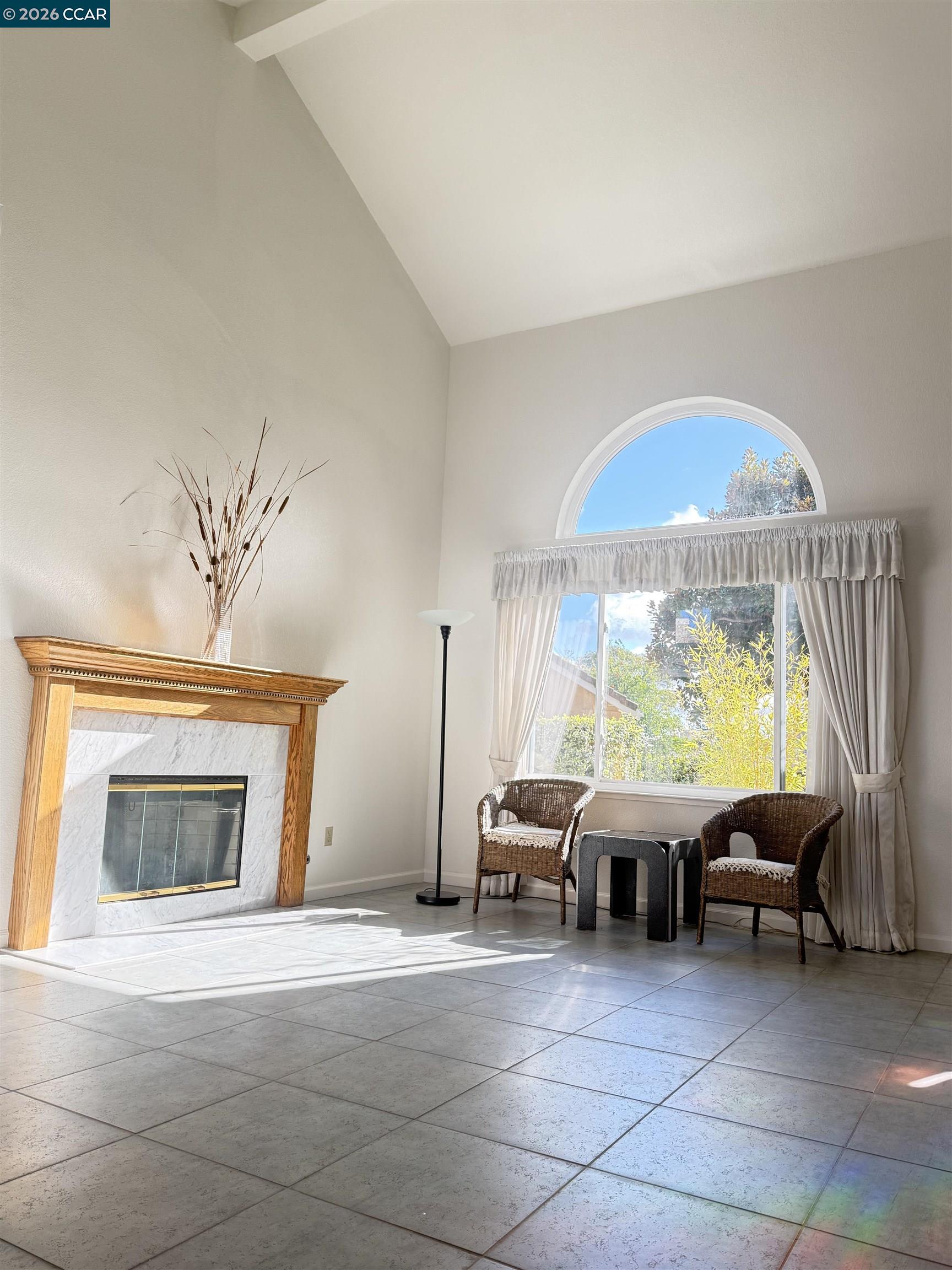 Detail Gallery Image 9 of 40 For 2504 Brocket Court, Antioch,  CA 94531 - 5 Beds | 3 Baths