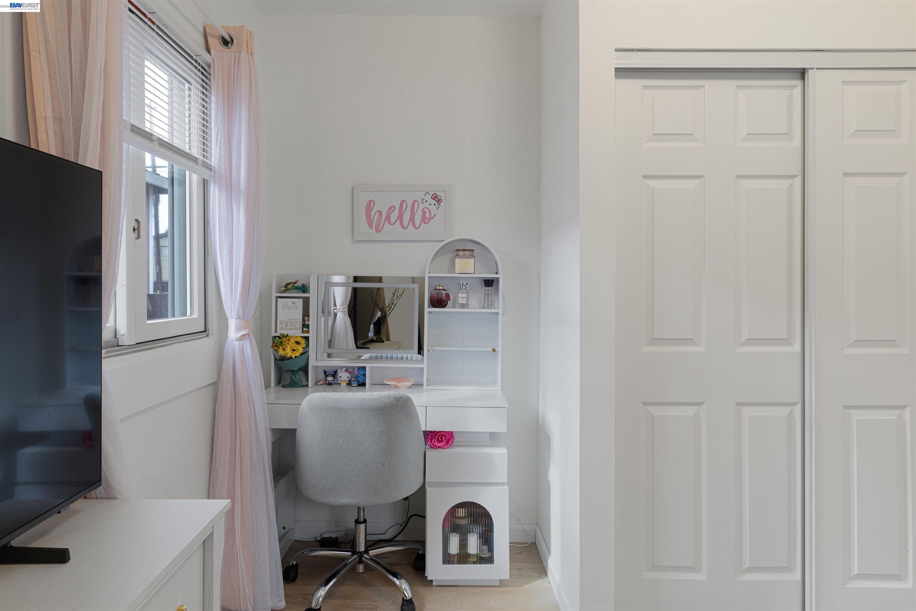 Detail Gallery Image 10 of 29 For 1924 84th Ave, Oakland,  CA 94621 - 2 Beds | 1 Baths