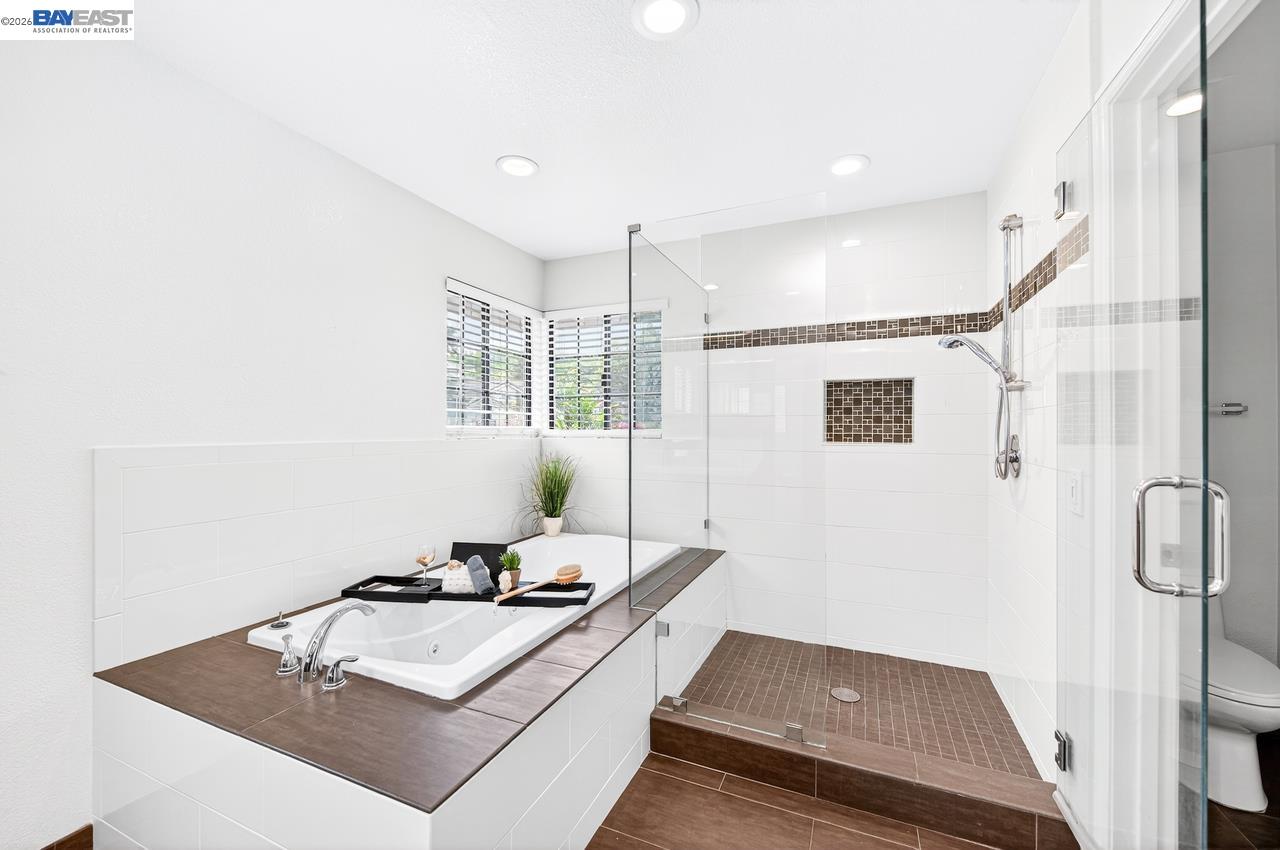 Detail Gallery Image 39 of 53 For 2737 Harland Ct, Walnut Creek,  CA 94598 - 5 Beds | 3/1 Baths