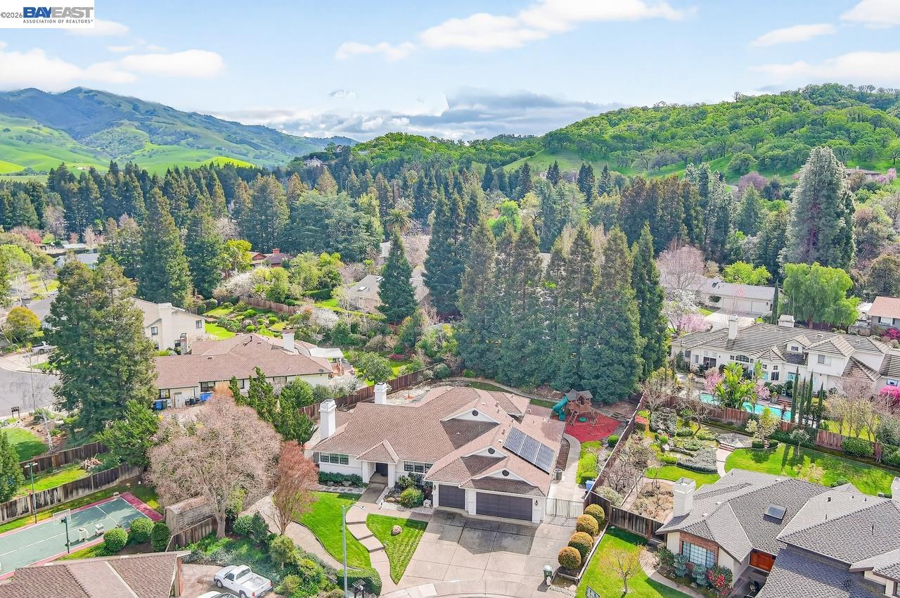 Detail Gallery Image 45 of 53 For 2737 Harland Ct, Walnut Creek,  CA 94598 - 5 Beds | 3/1 Baths