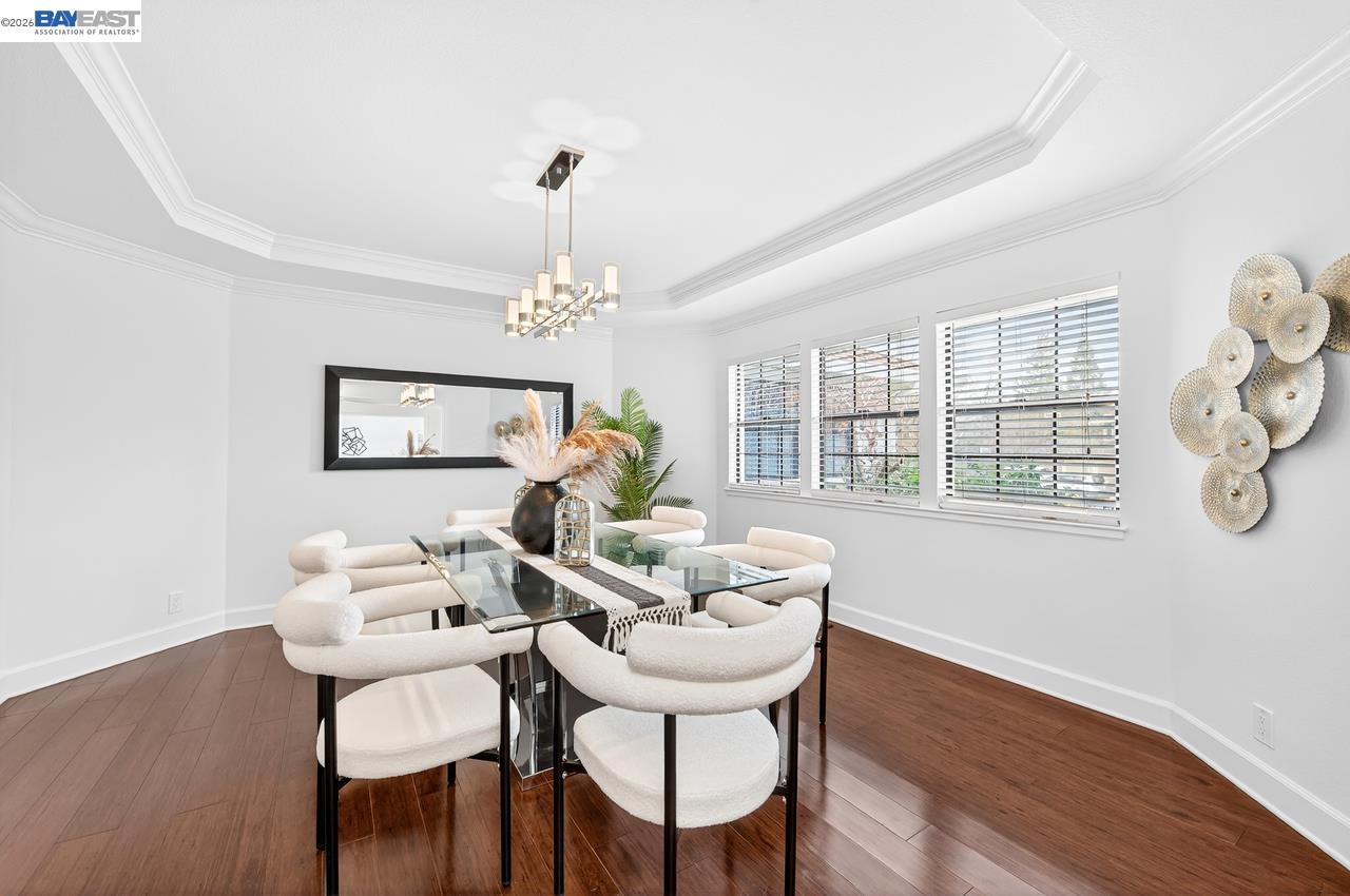 Detail Gallery Image 8 of 53 For 2737 Harland Ct, Walnut Creek,  CA 94598 - 5 Beds | 3/1 Baths