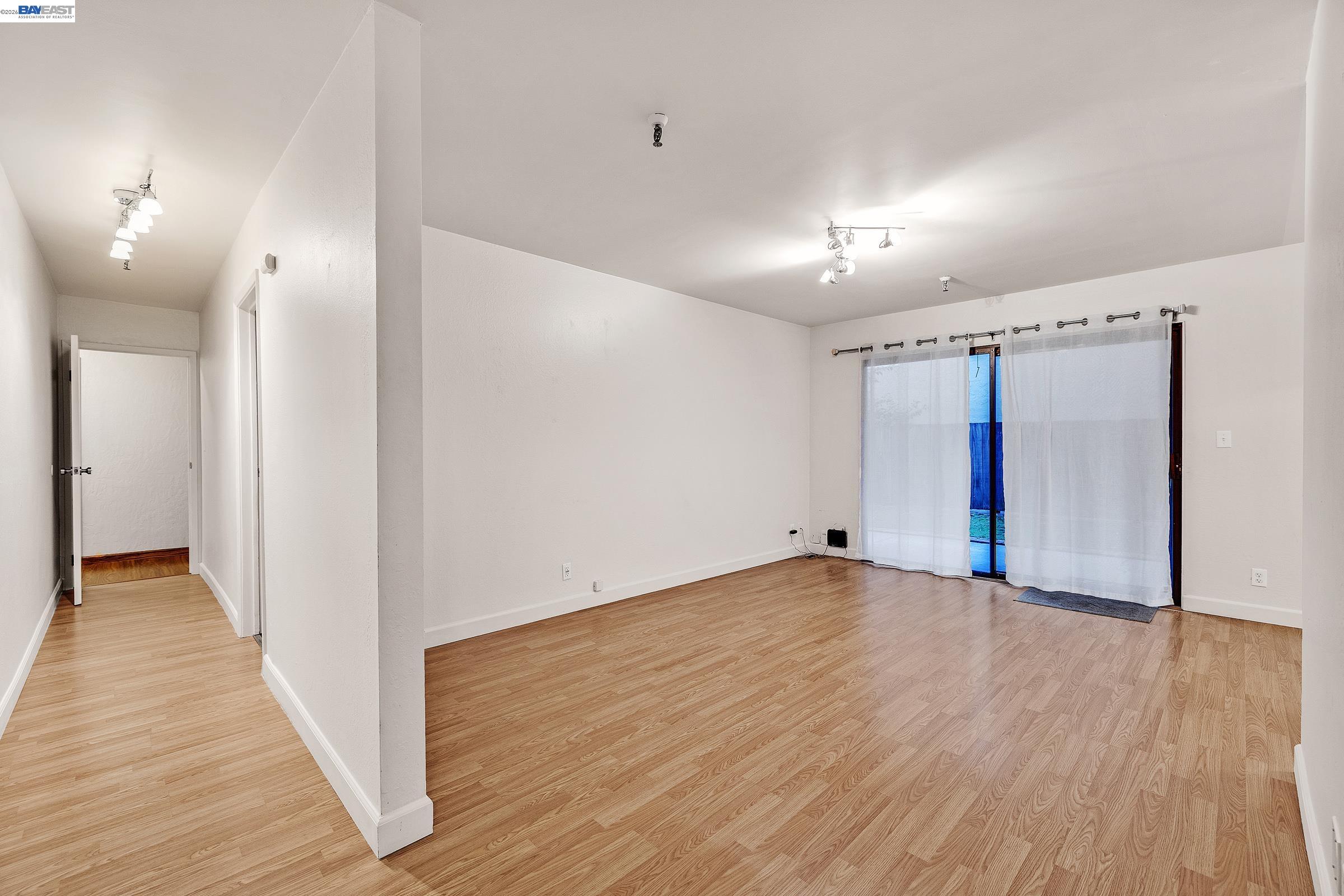 771 Kingston Ave UNIT 104, Oakland, CA, 94611