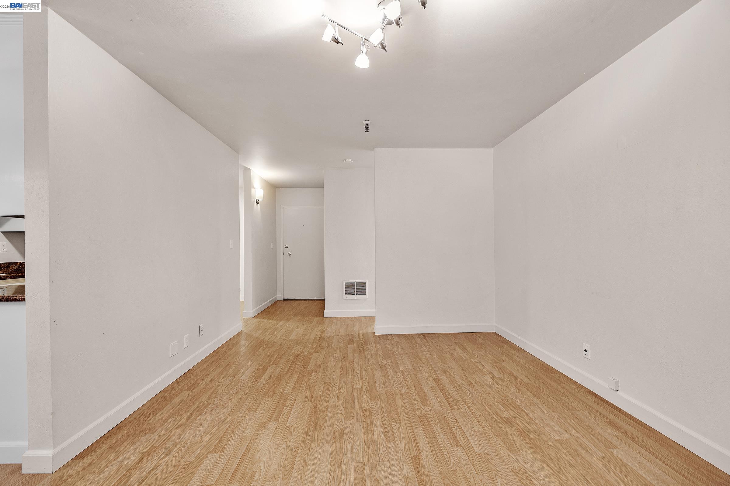 771 Kingston Ave UNIT 104, Oakland, CA, 94611