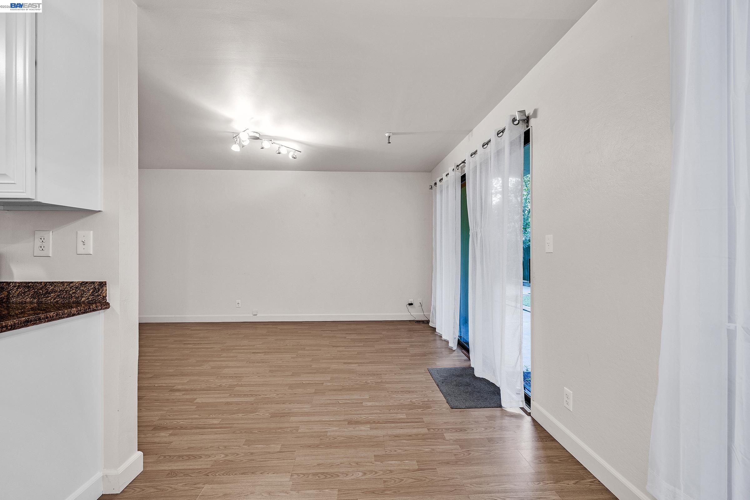 771 Kingston Ave UNIT 104, Oakland, CA, 94611