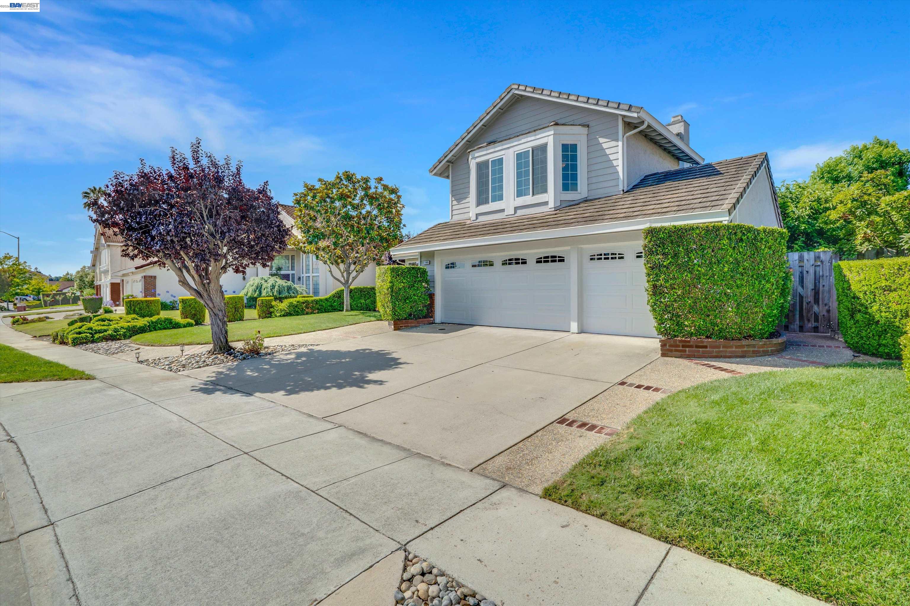 Detail Gallery Image 3 of 31 For 33499 Quail Run Rd, Fremont,  CA 94555 - 4 Beds | 2/1 Baths