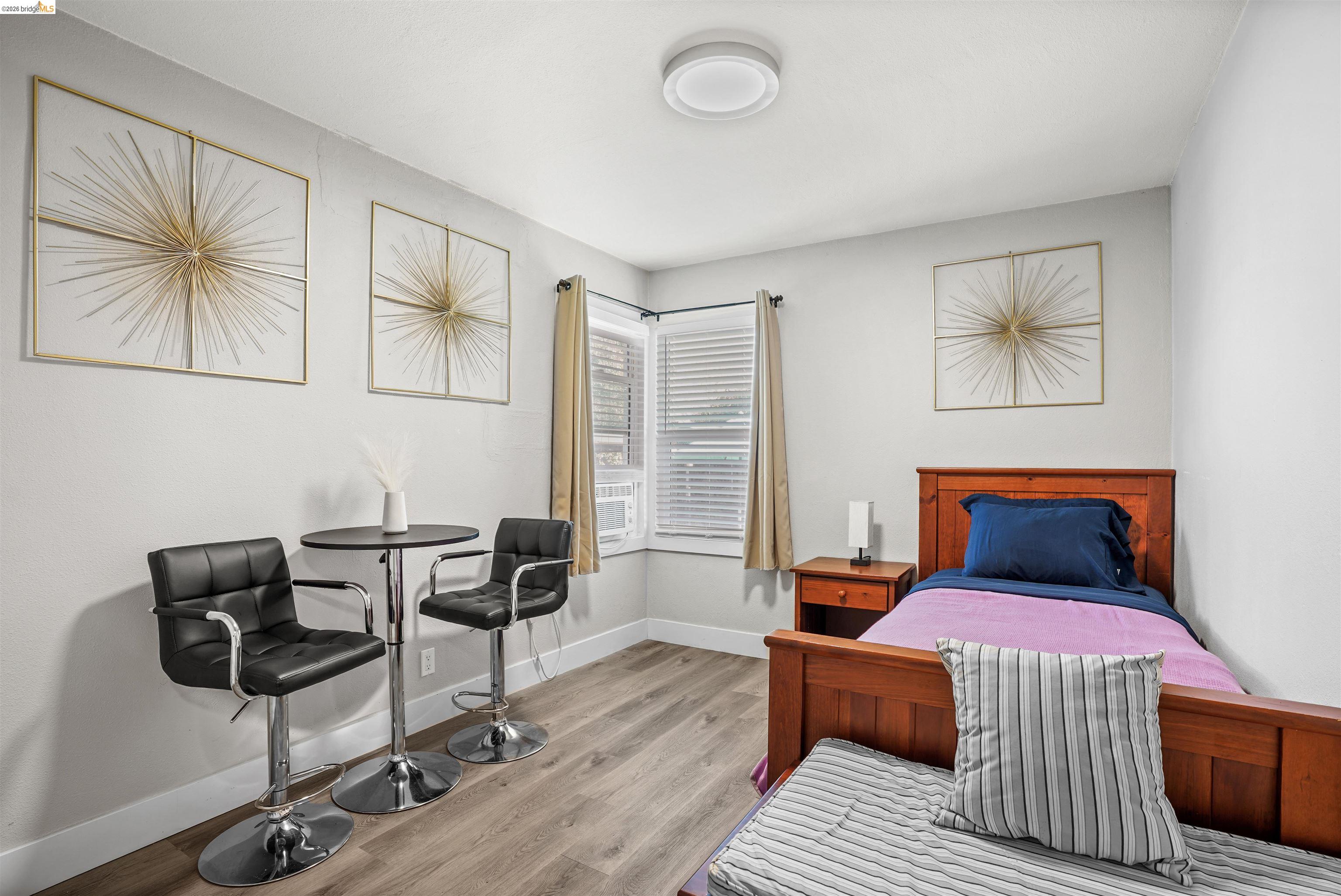 Detail Gallery Image 16 of 29 For 80 Loma Vista Way, Pittsburg,  CA 94565 - 3 Beds | 1 Baths